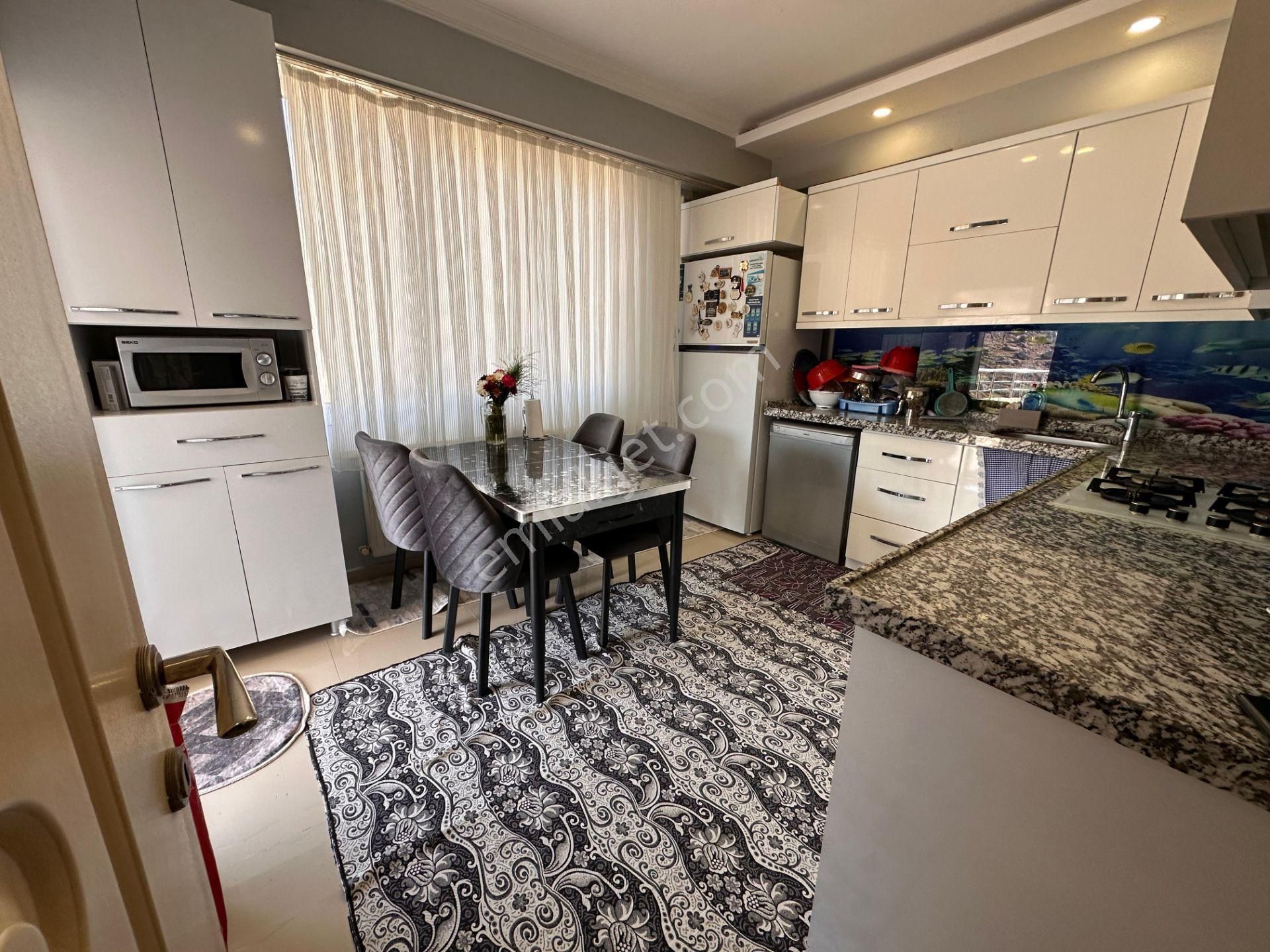 Akev Gayrimenkul'den Kköprü Akpiyar'da Ara Kat 3+1 Uygun Daire - Görsel 11