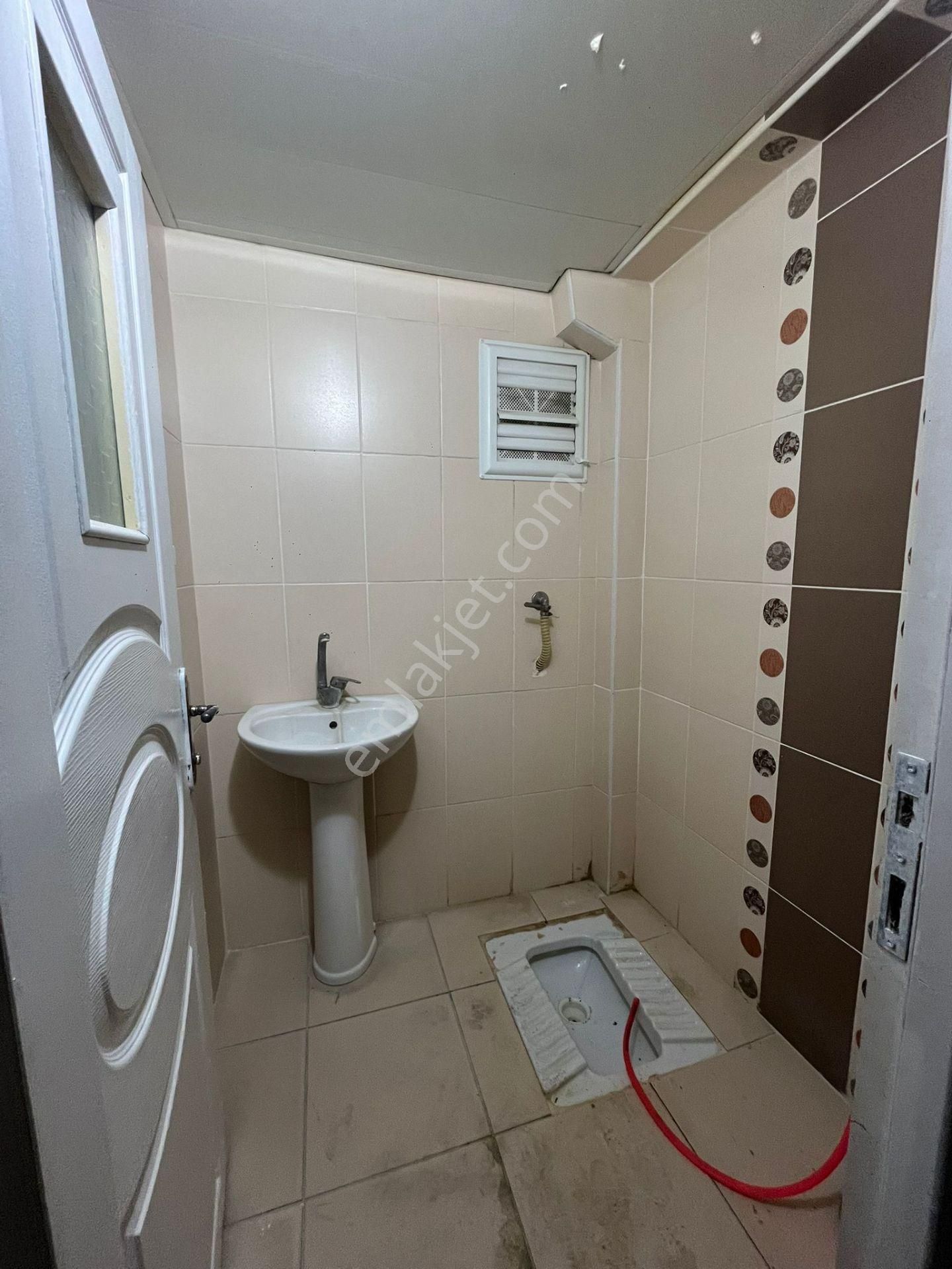 Deniz Yiğit Emlak'tan Meydan Mahallesinde Kiralık 2+1 Daire - Görsel 17