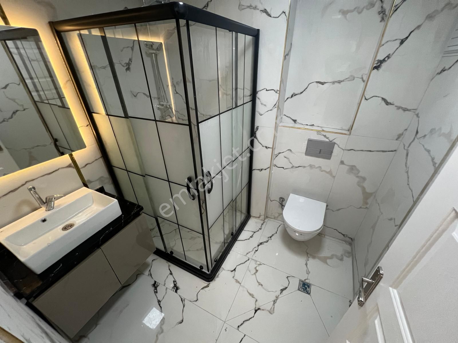 İncirli'de Cadde Üzeri Manzaralı Full+full Yapılı 3+1 Daire! - Görsel 23