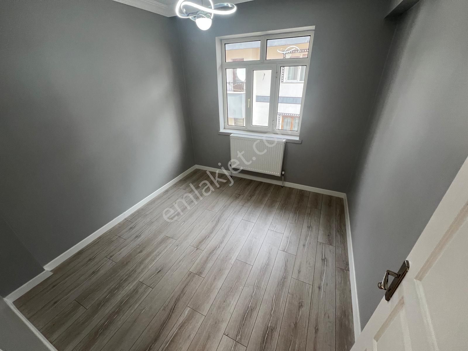İncirli'de Cadde Üzeri Manzaralı Full+full Yapılı 3+1 Daire! - Görsel 15