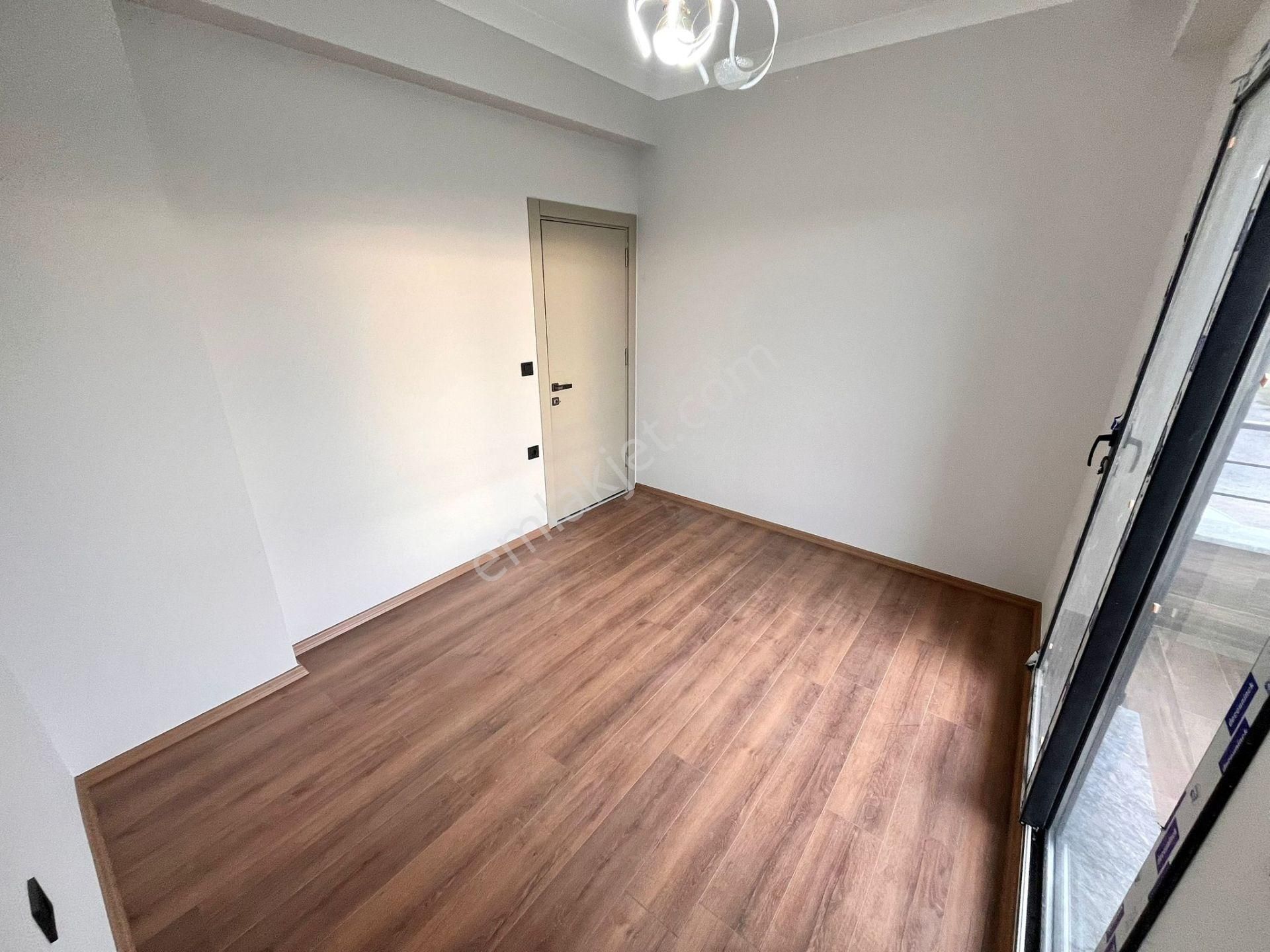 Yükselden Satılık Edremitte 'özel Otoparklı Bahçeli Ultra Lüx' 4+1 Villa - Görsel 30