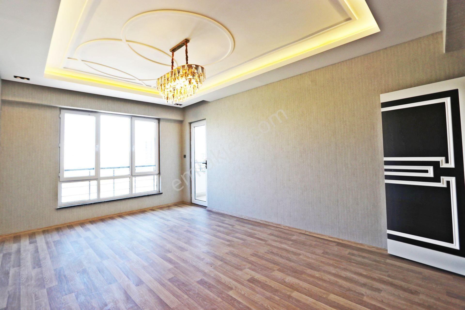 Belkız'da Modern Tasarımıyla Geniş Ultralüks 2,5+1 Daire - Görsel 9