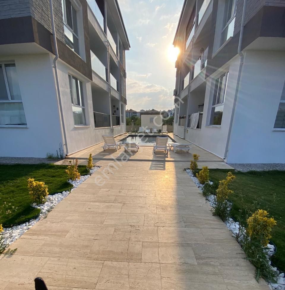 Merkez.mah.havuzlu Sitede Satılık Lux 2+1 Daire - Görsel 3