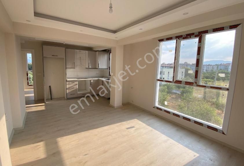 Merkez.mah.havuzlu Sitede Satılık Lux 2+1 Daire - Görsel 9