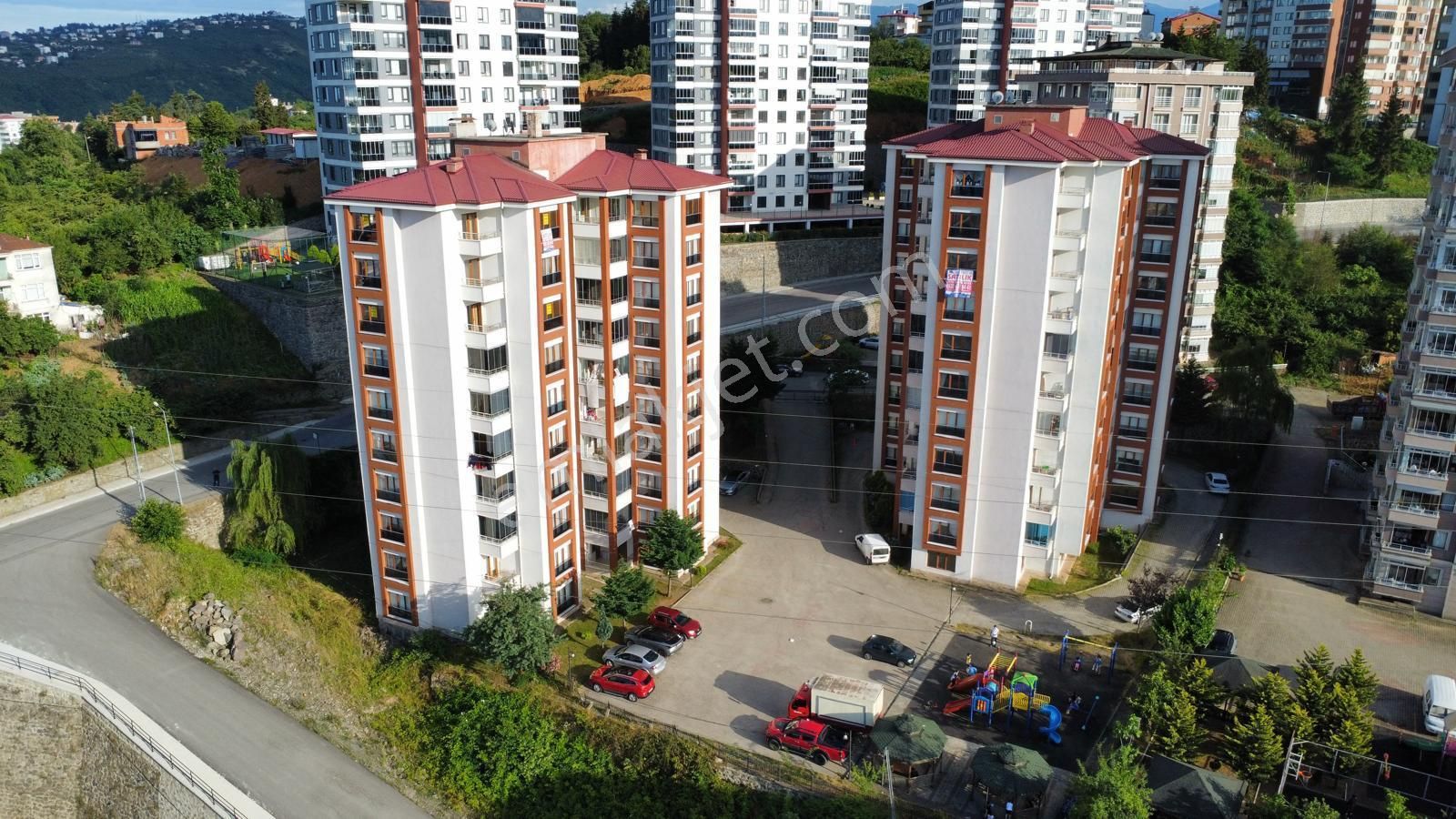 Trabzon Çukurçayır'da Satılık 3+1 Daire