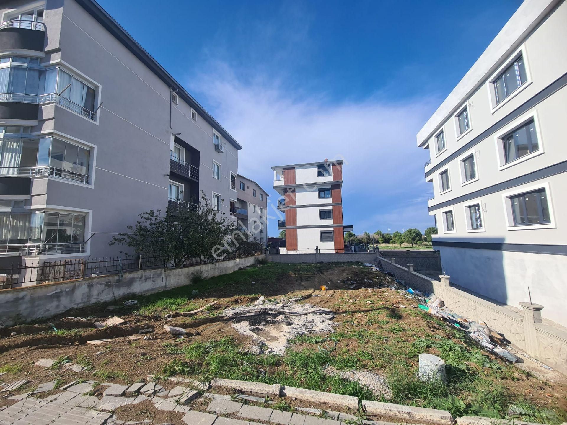 Aliağa'da Satılık İmarlı Arsa