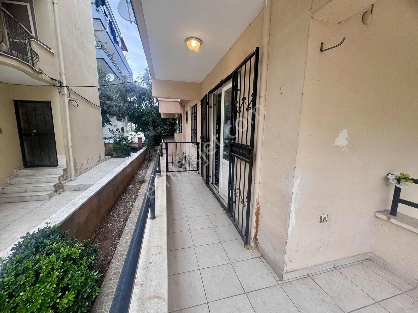 Efeler Mahallesi'nde Kiralık 2+1 Giriş Katı Daire - Görsel 11