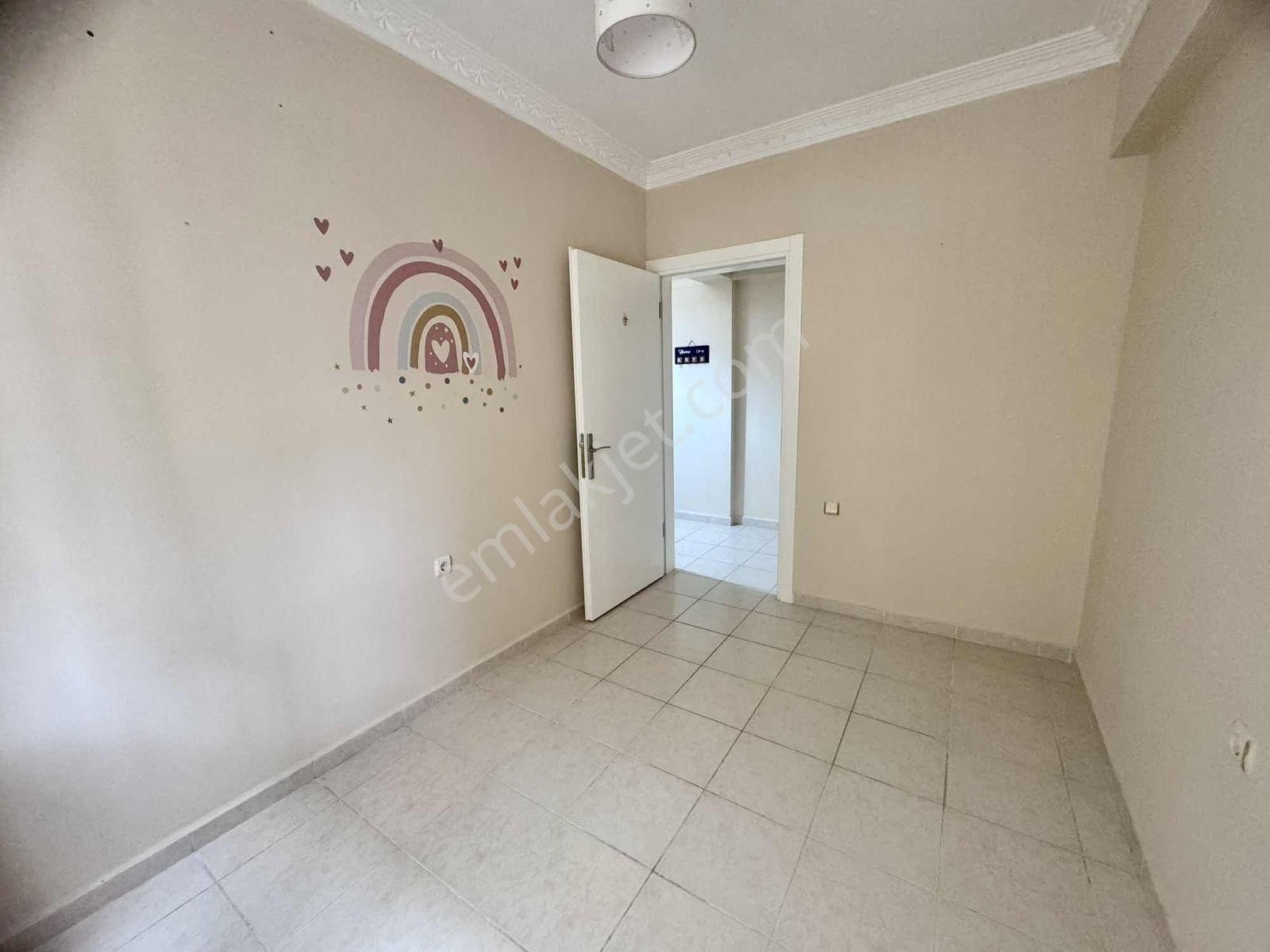 Efeler Mahallesi'nde Kiralık 2+1 Giriş Katı Daire - Görsel 9