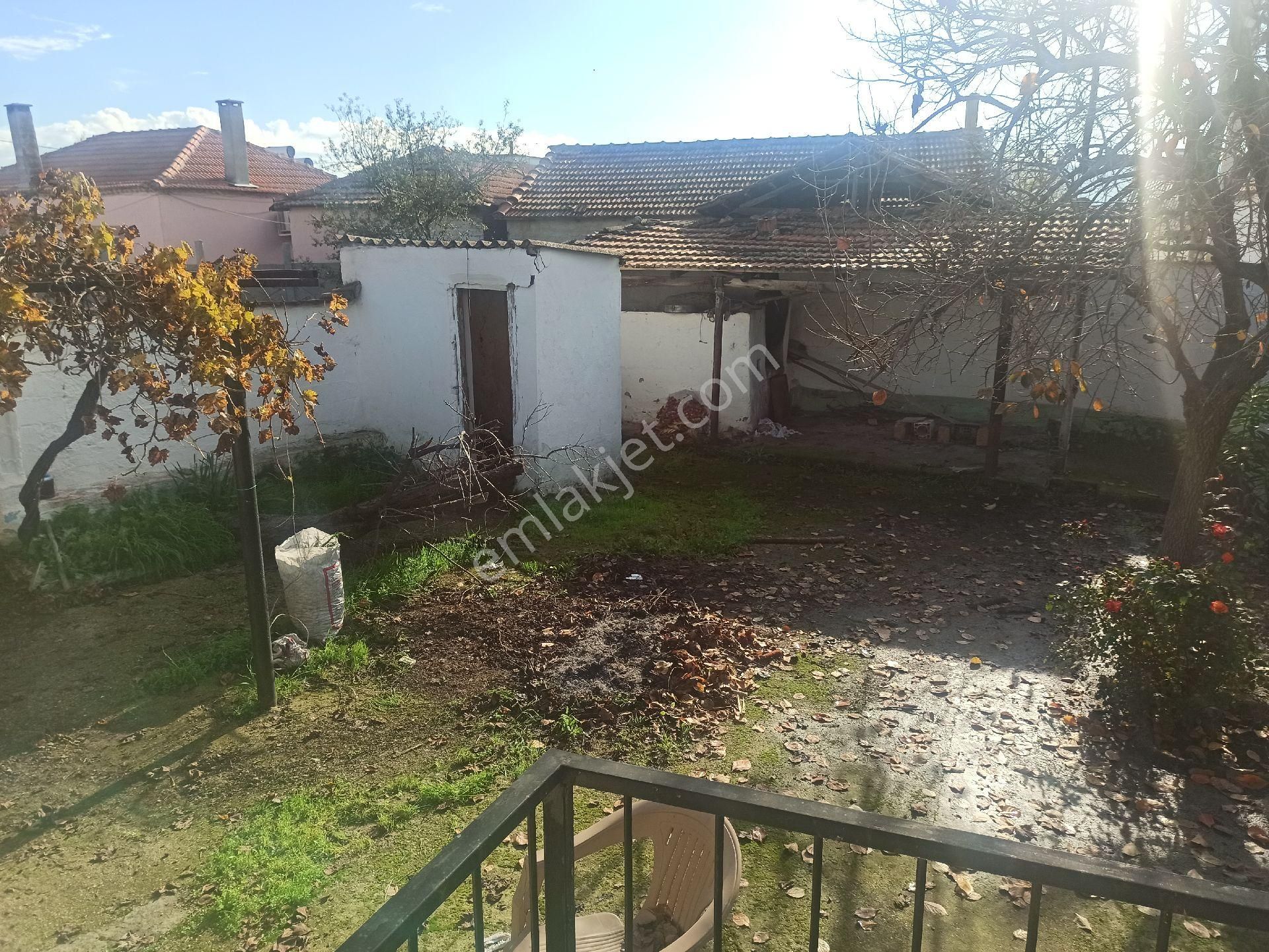 Bergama Dağıstan Köyünde Satılık - Görsel 7