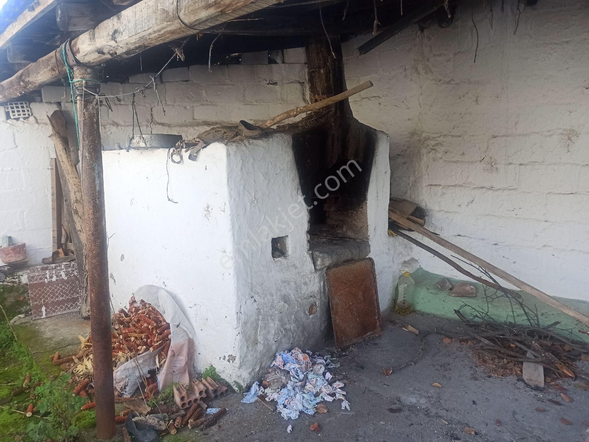 Bergama Dağıstan Köyünde Satılık - Görsel 19