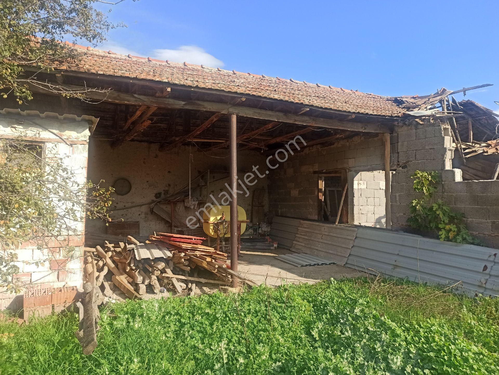 Bergama Dağıstan Köyünde Satılık - Görsel 9