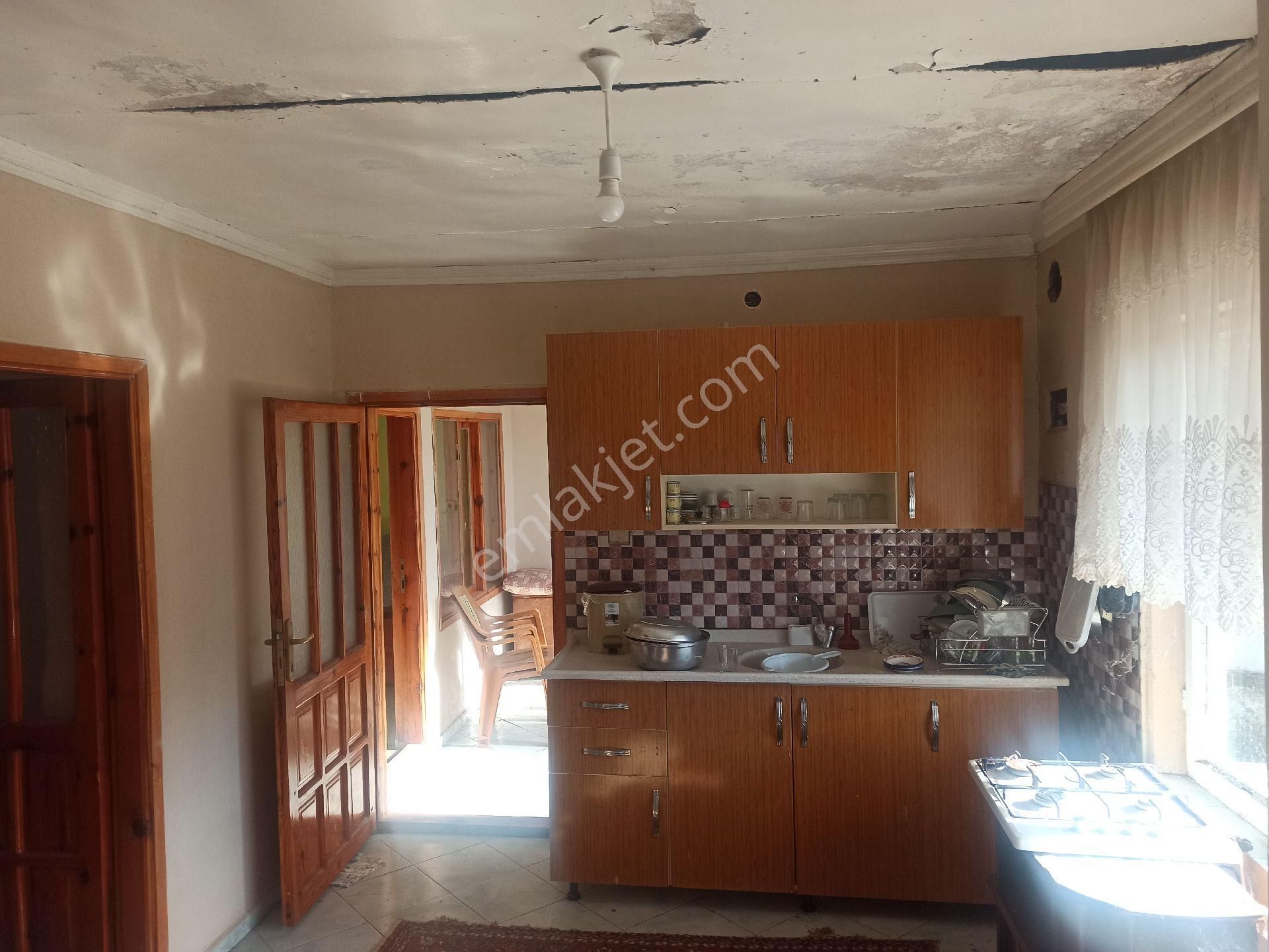 Bergama Dağıstan Köyünde Satılık - Görsel 16