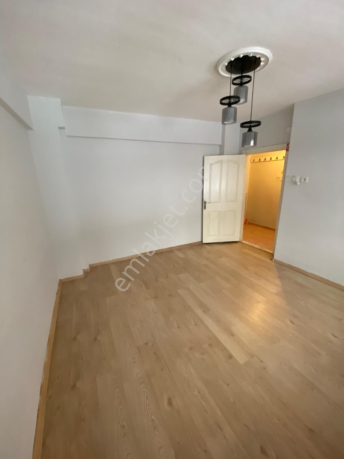 Şirinevler Mh 2+1 Yüksek Giriş Satılık Daire Krediye Uygun