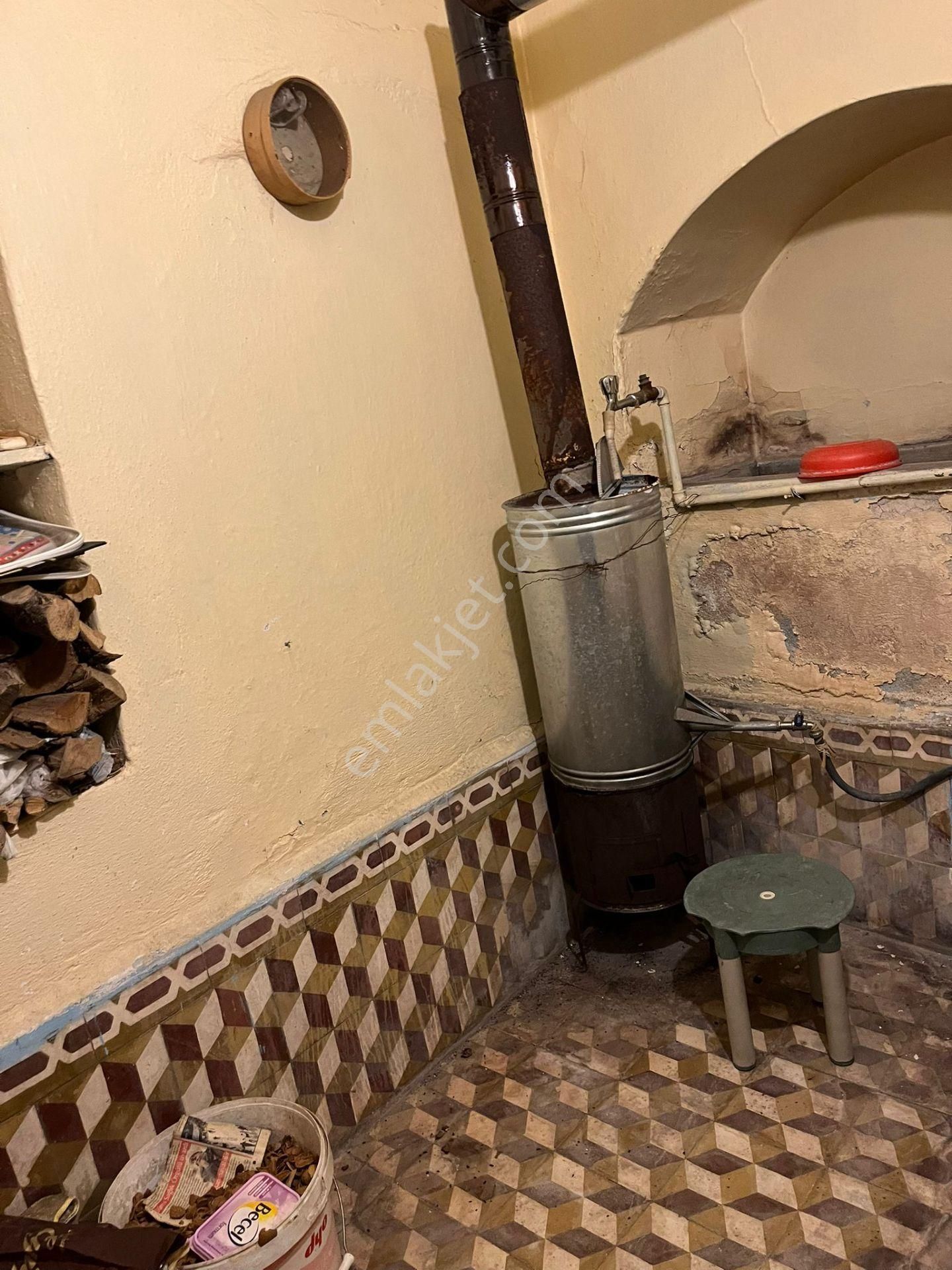 Havran Merkezde Müştemalatlı Müstakil Ev - Görsel 4