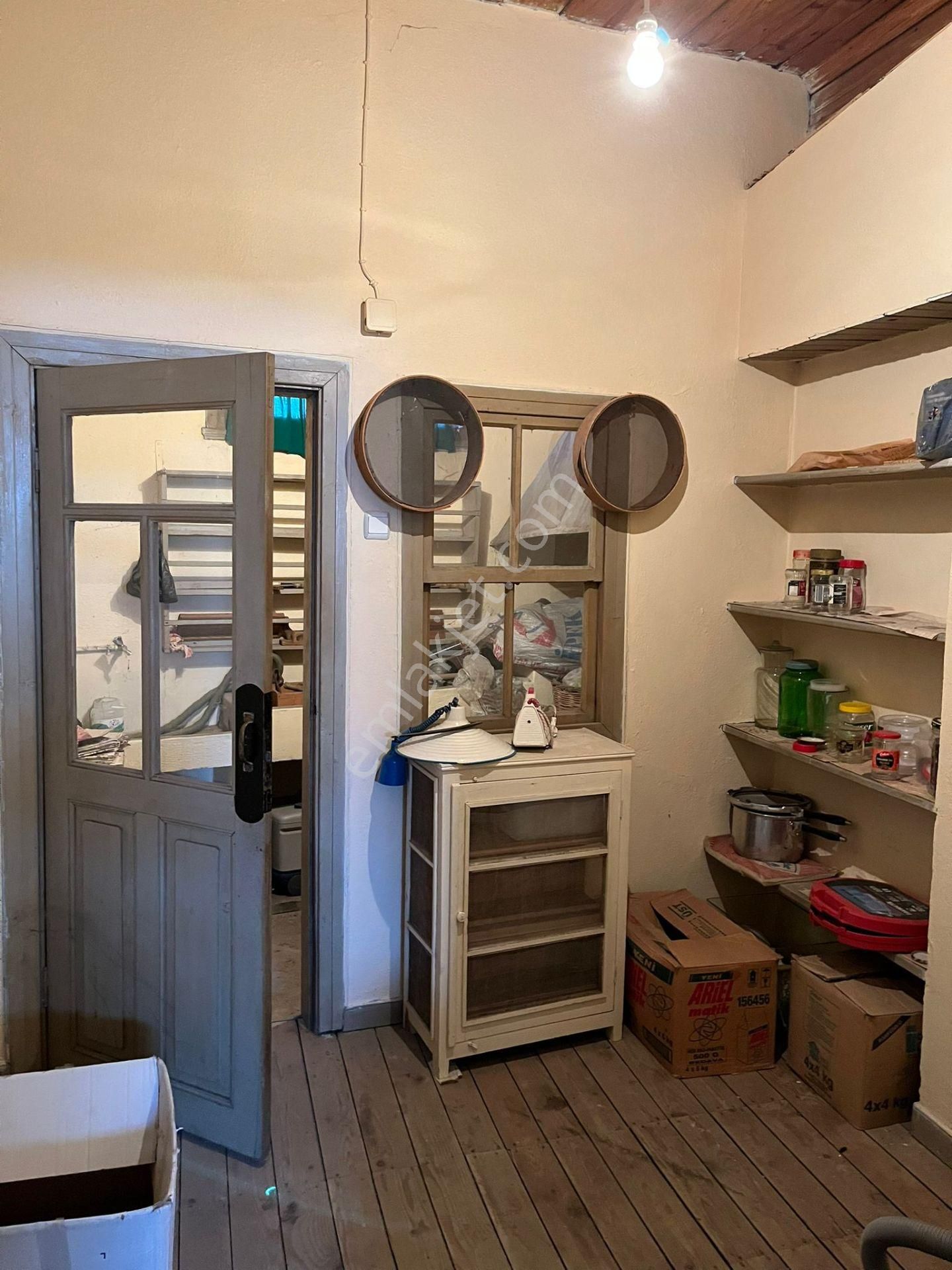 Havran Merkezde Müştemalatlı Müstakil Ev - Görsel 9