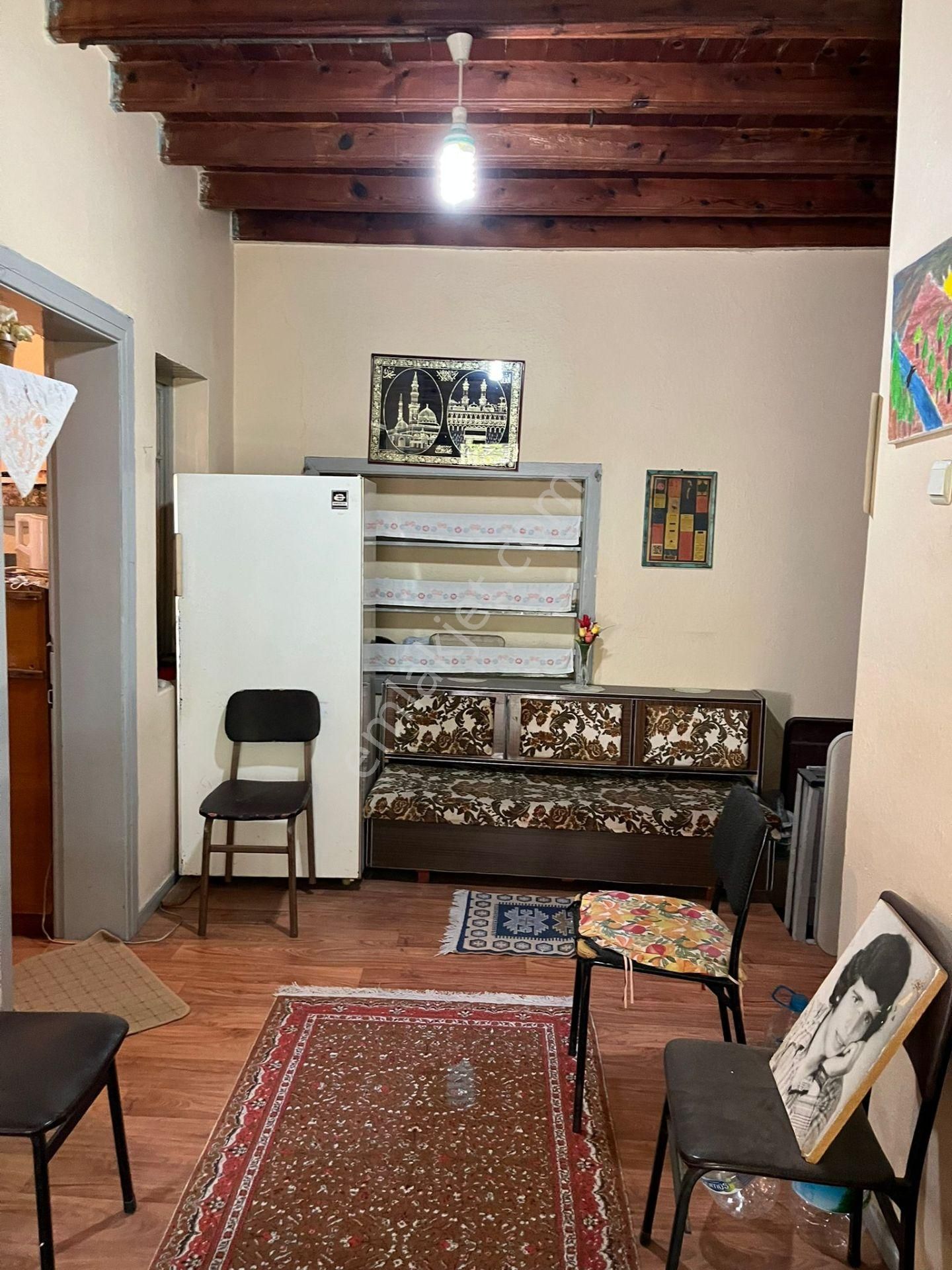 Havran Merkezde Müştemalatlı Müstakil Ev - Görsel 16