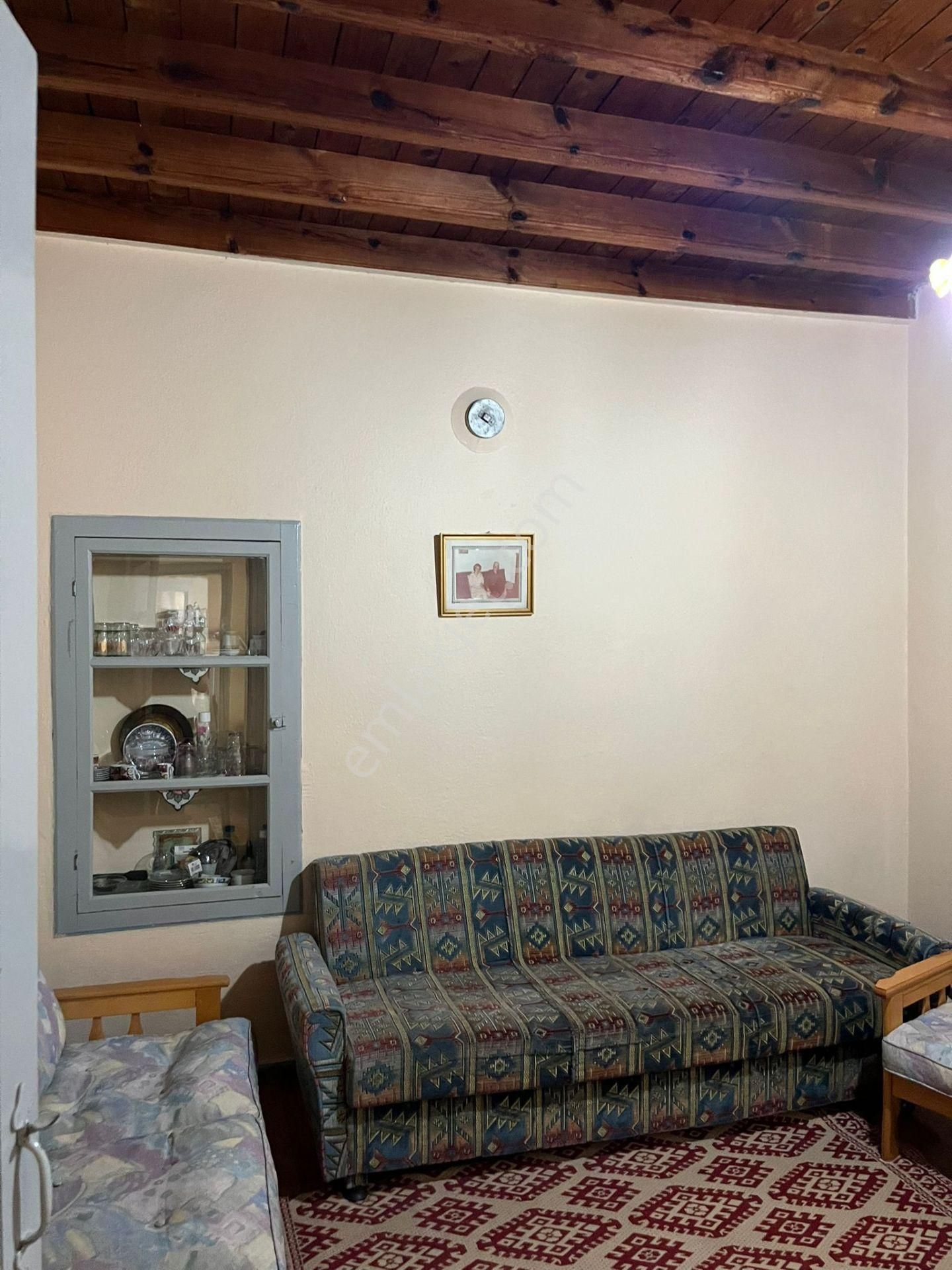 Havran Merkezde Müştemalatlı Müstakil Ev - Görsel 15