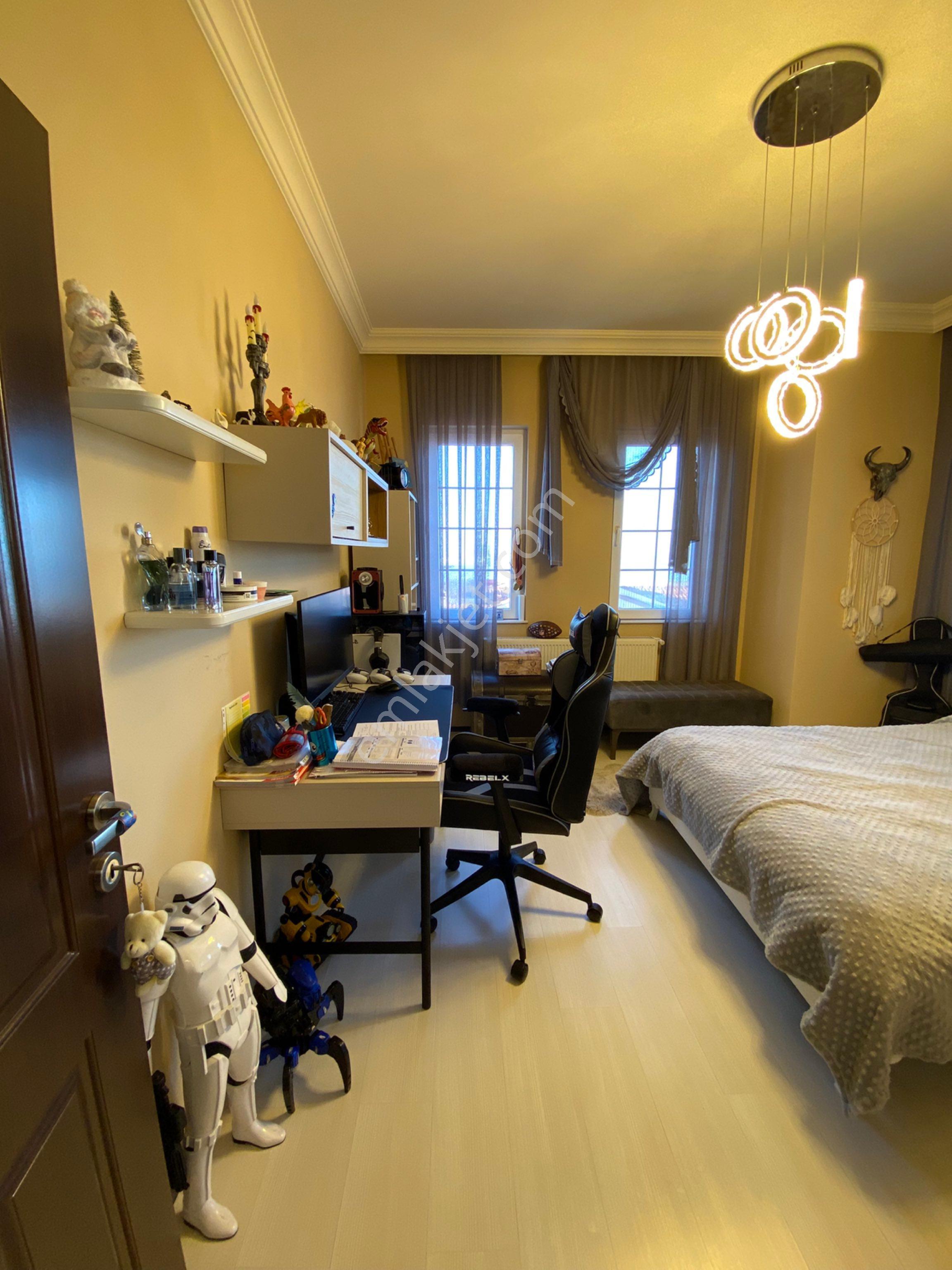 Site İçi 5+1 Tripleks Villa - Görsel 14