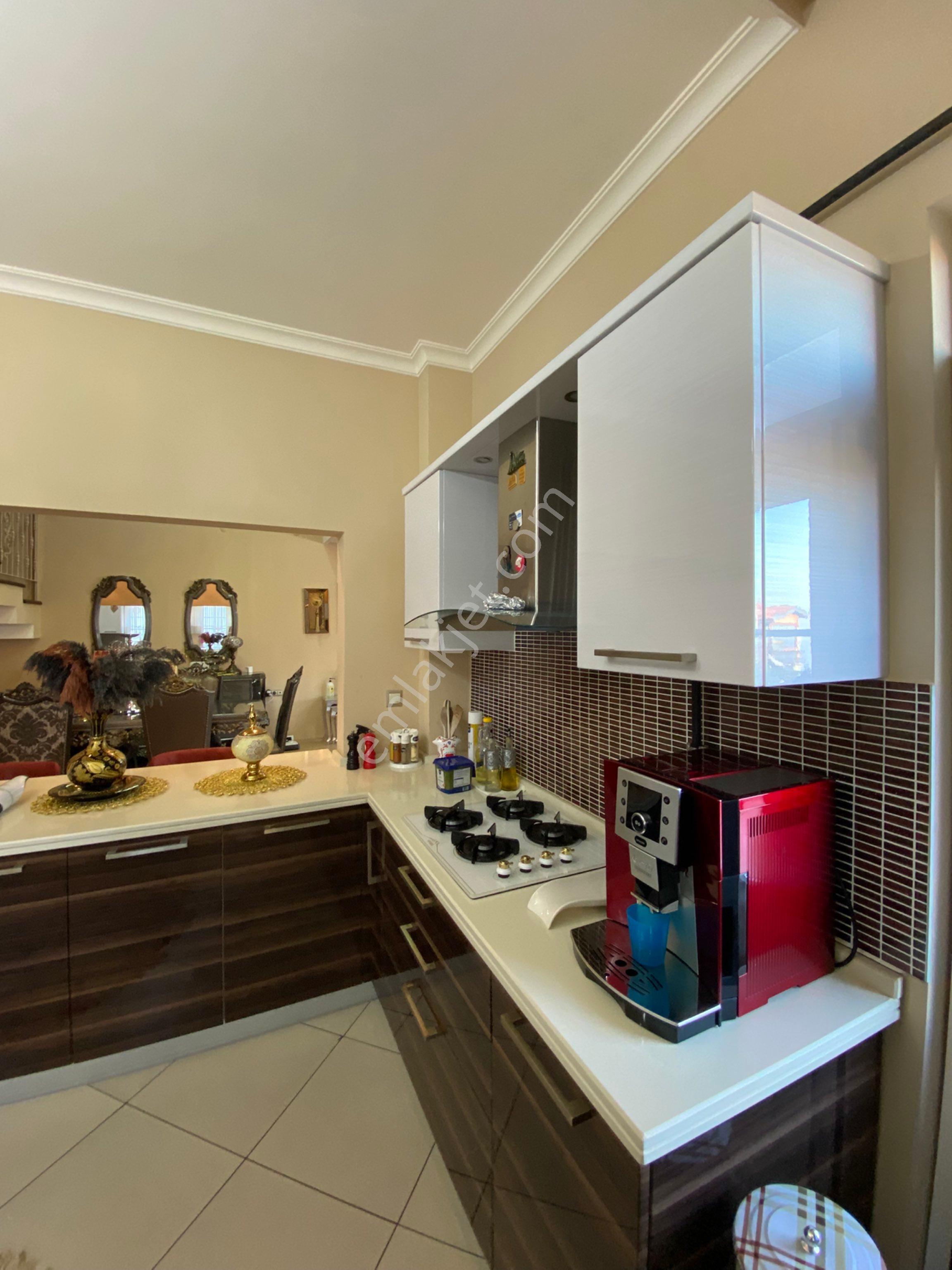 Site İçi 5+1 Tripleks Villa - Görsel 10