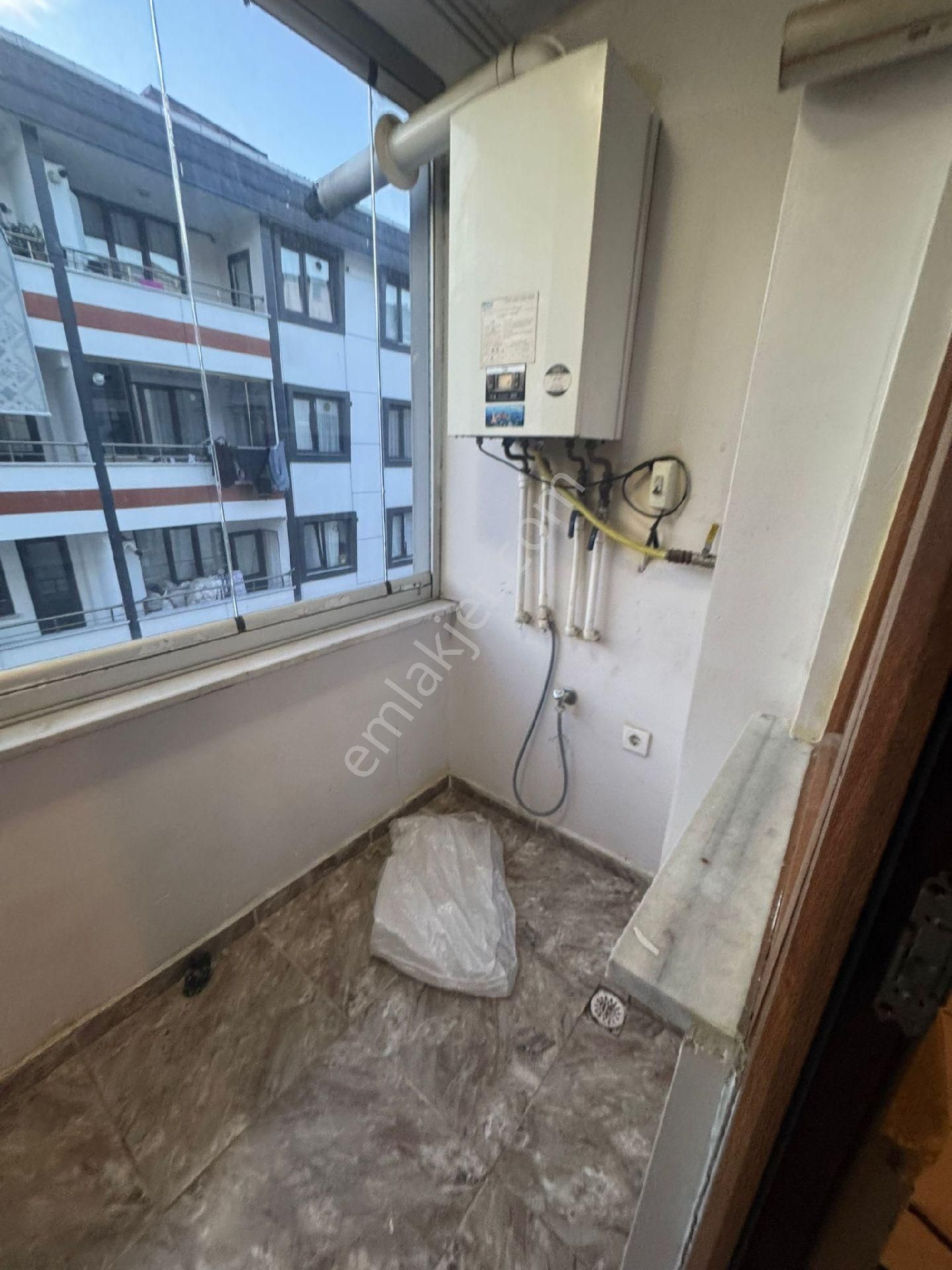 Olağan Üstü Büyüklükte Kiralık Daire Okul Dibinde Hastane Dibinde - Görsel 2