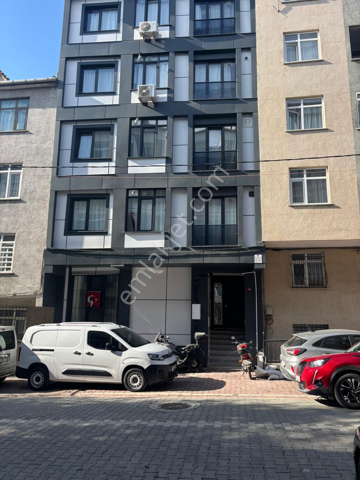 Namık Kemal Mahallesinde 2+1 Amerikan Mutfak Sıfır