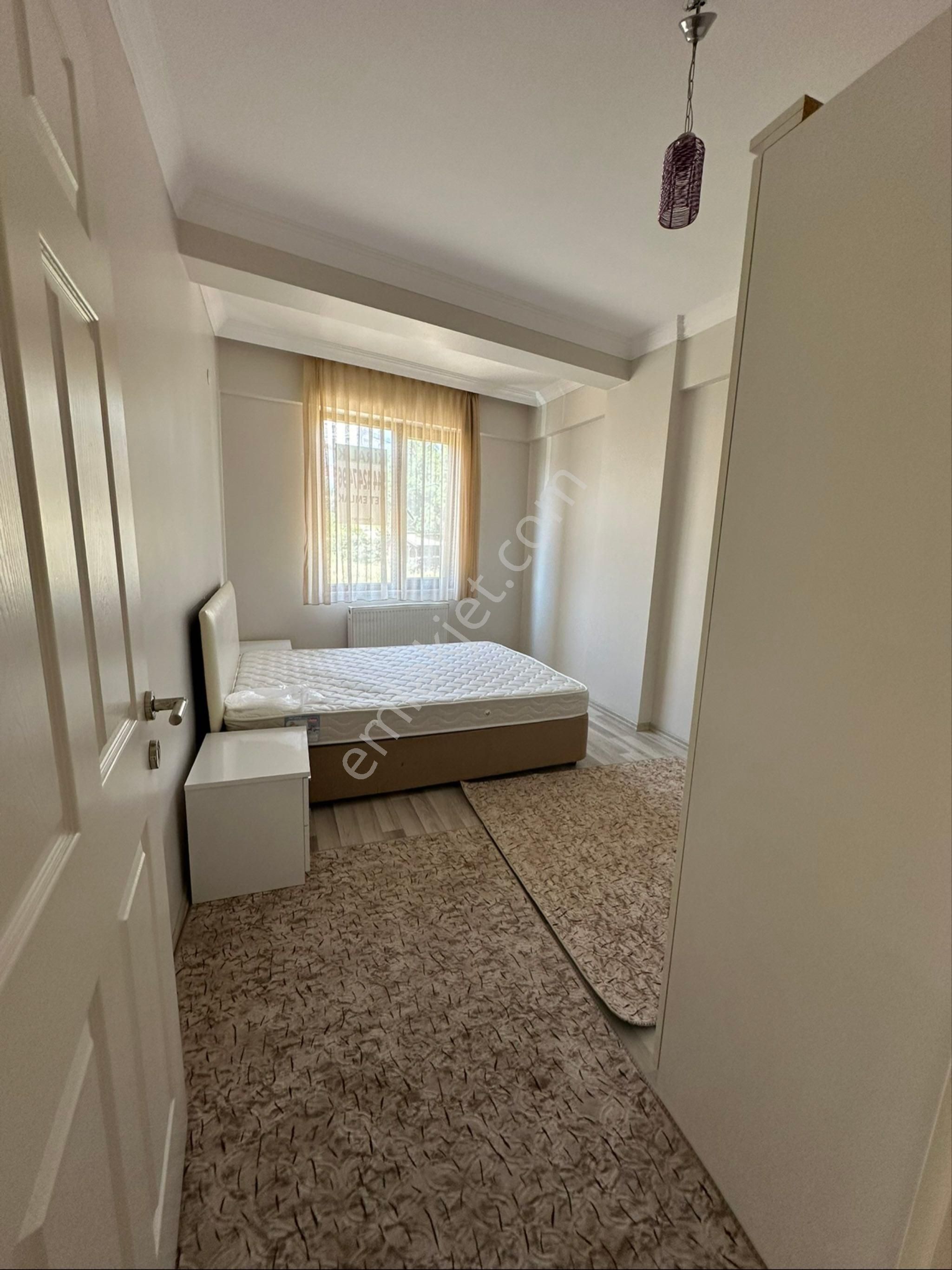 Konuralp Girişinde Satılık 1+1 Eşyalı Arakat Daire - Görsel 5