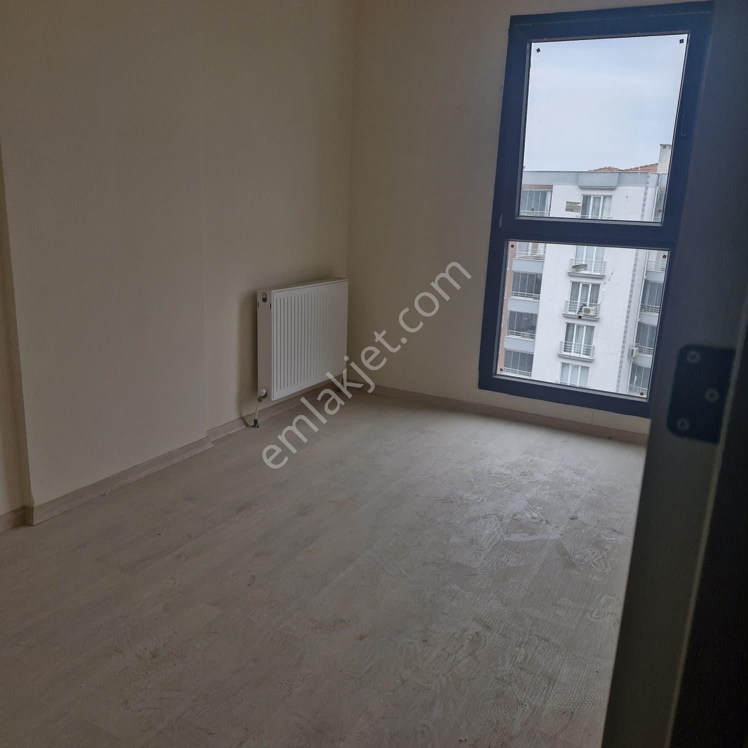 Kadıköy'de Lüx Sitede Yatırımlık 1+1 Sıfır Daire - Görsel 6