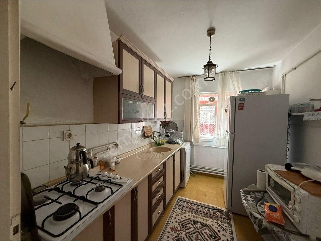 Keçiörenin En Merkezi Konumunda 3+1 Fırsat Daire - Görsel 10