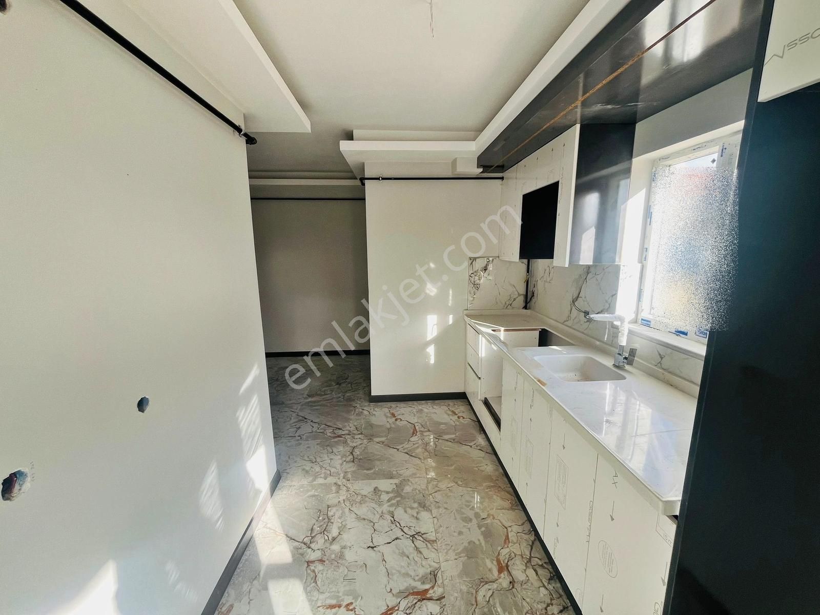 Yuvam'dan Mendereste E.banyolu Geniş Oturum Sıfır Lüx Fırsat 2+1 - Görsel 22