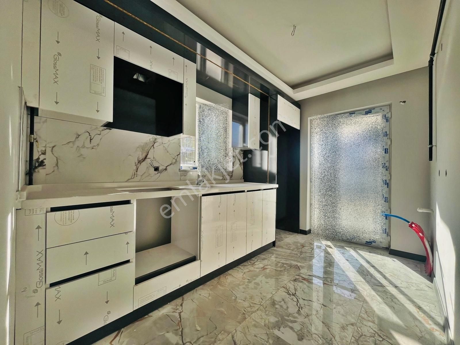 Yuvam'dan Mendereste E.banyolu Geniş Oturum Sıfır Lüx Fırsat 2+1 - Görsel 15