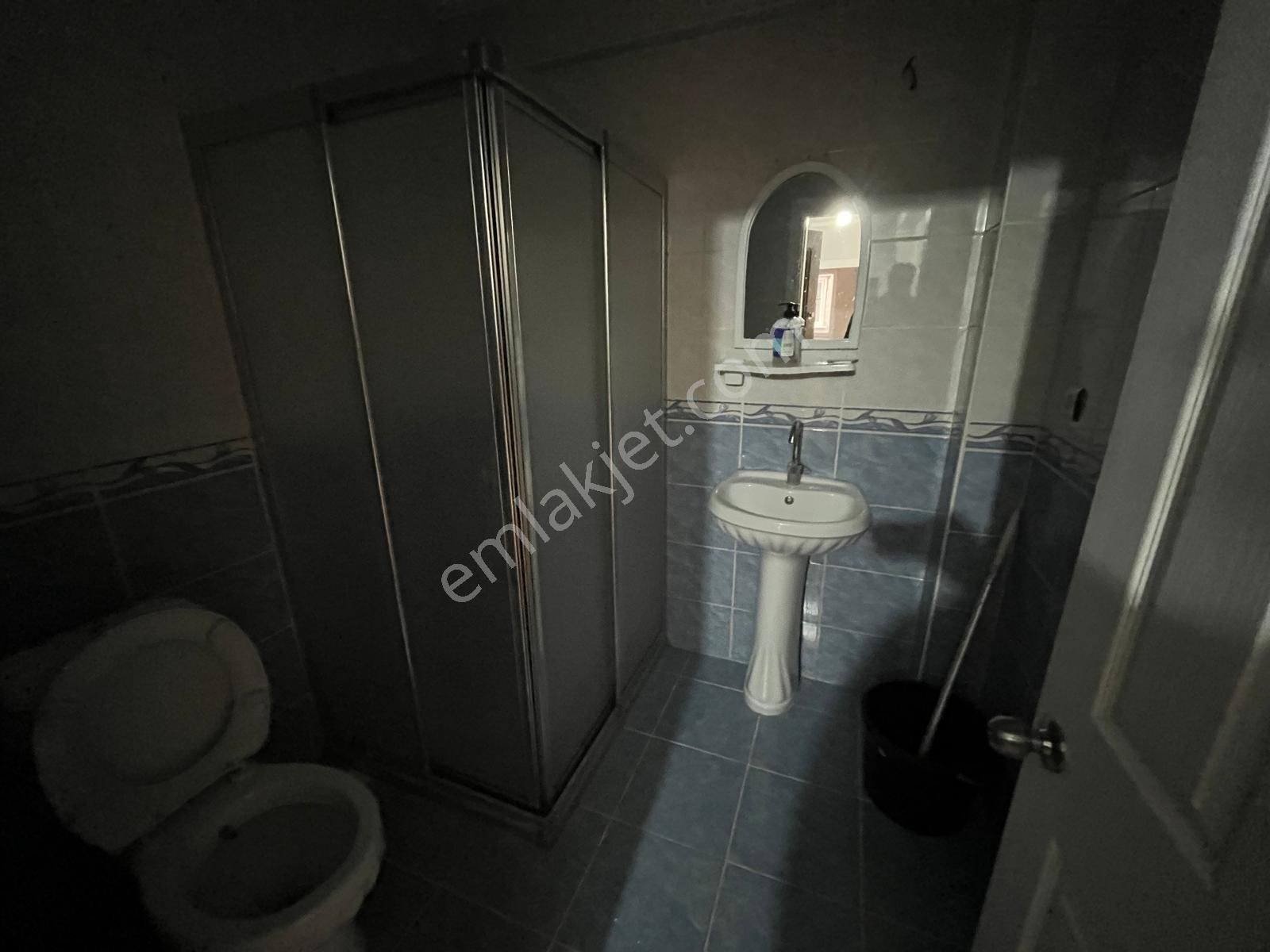 Serkan Gayrimenkulden Bahçelievler Hürriyete 2+1 85 Metre 1 Kat Güney Cepe Daire - Görsel 6