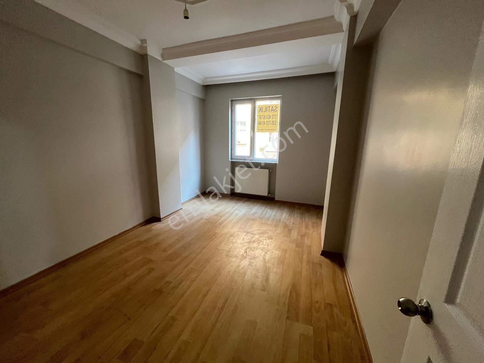 Serkan Gayrimenkulden Bahçelievler Hürriyete 2+1 85 Metre 1 Kat Güney Cepe Daire - Görsel 3