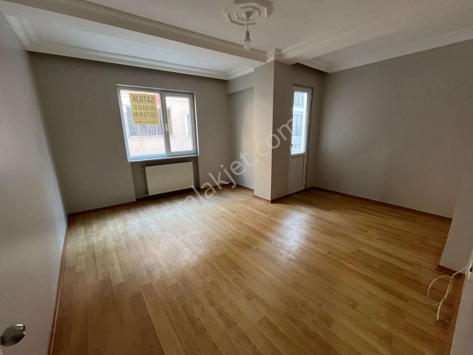 Serkan Gayrimenkulden Bahçelievler Hürriyete 2+1 85 Metre 1 Kat Güney Cepe Daire - Görsel 4