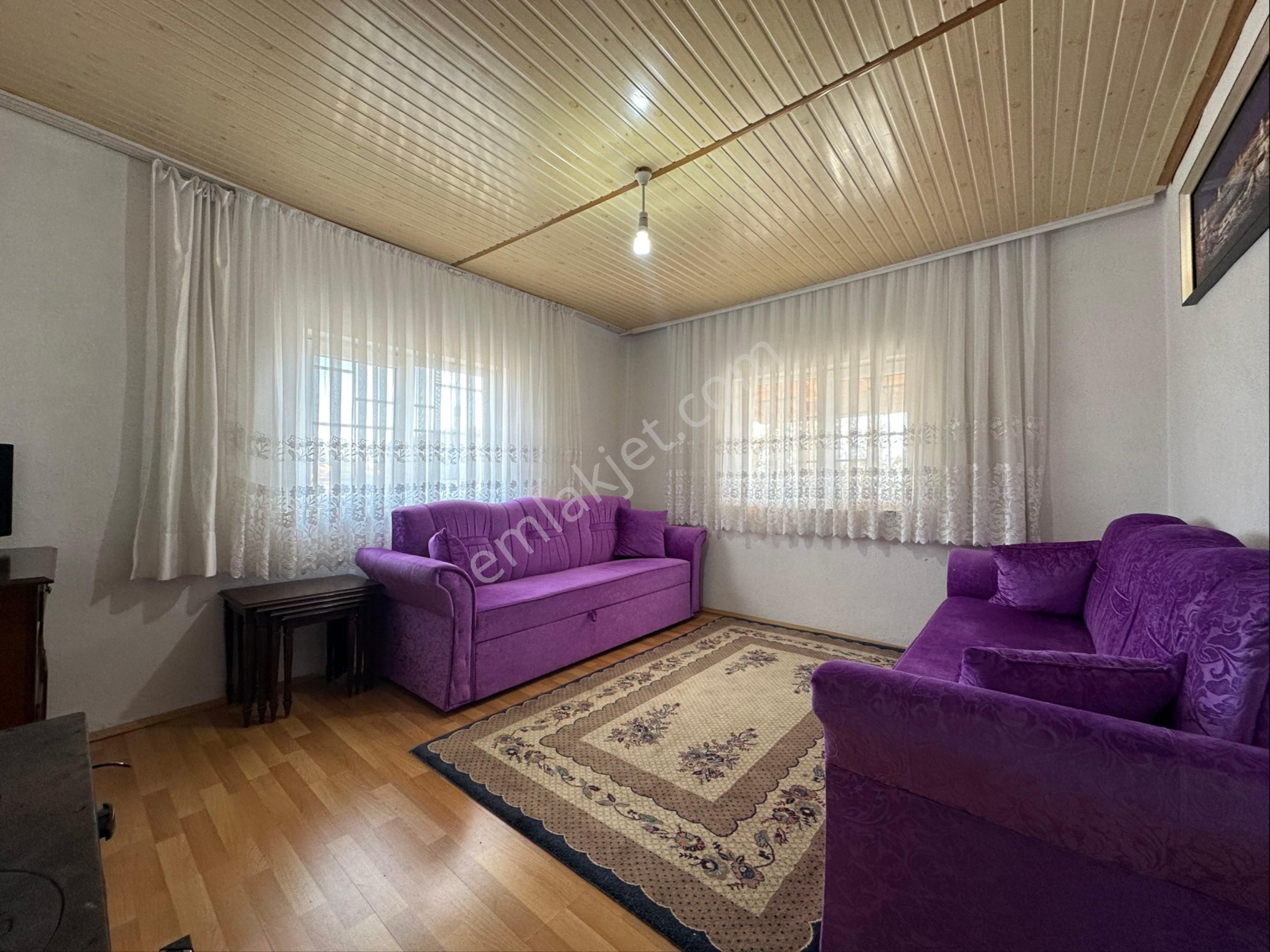 Kırşehir Toklumen Köyünde 557 M2 Arsa İçinde 2+1 100 M2 Satılık Ev - Görsel 9