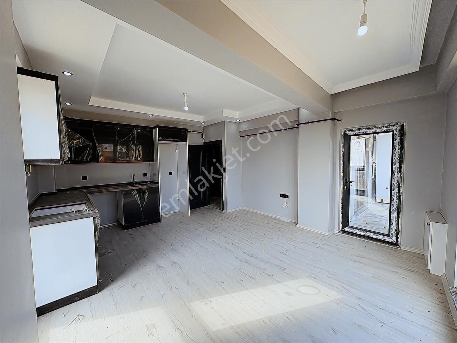 Karaca'dan Altınova Mah.'de Sıfır 1+1 Deniz Manzaralı Kiralık - Görsel 12