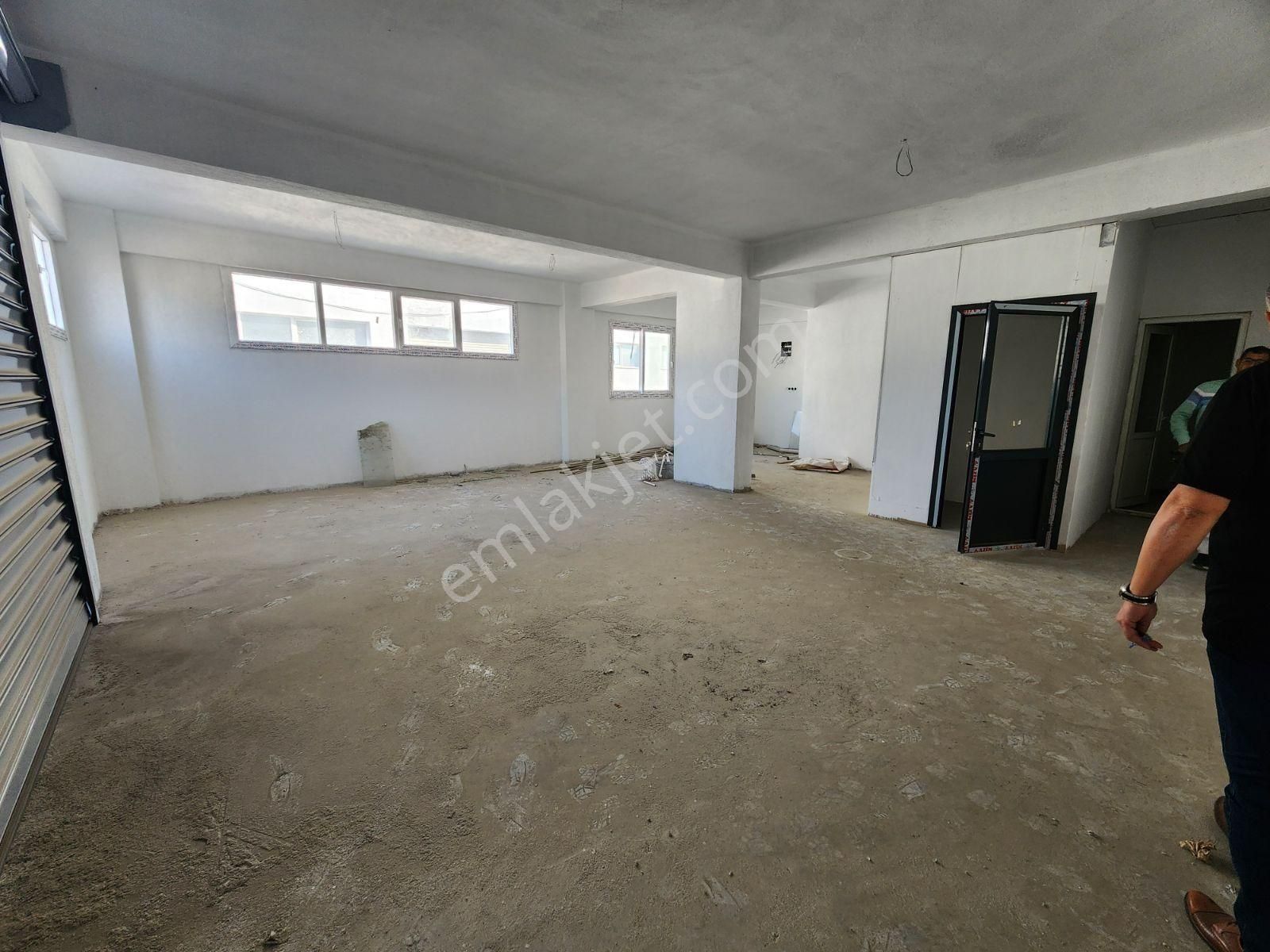 Bornova Doğanlar Kiralık Sıfır 200m2 Atölye-iş Yeri - Görsel 3