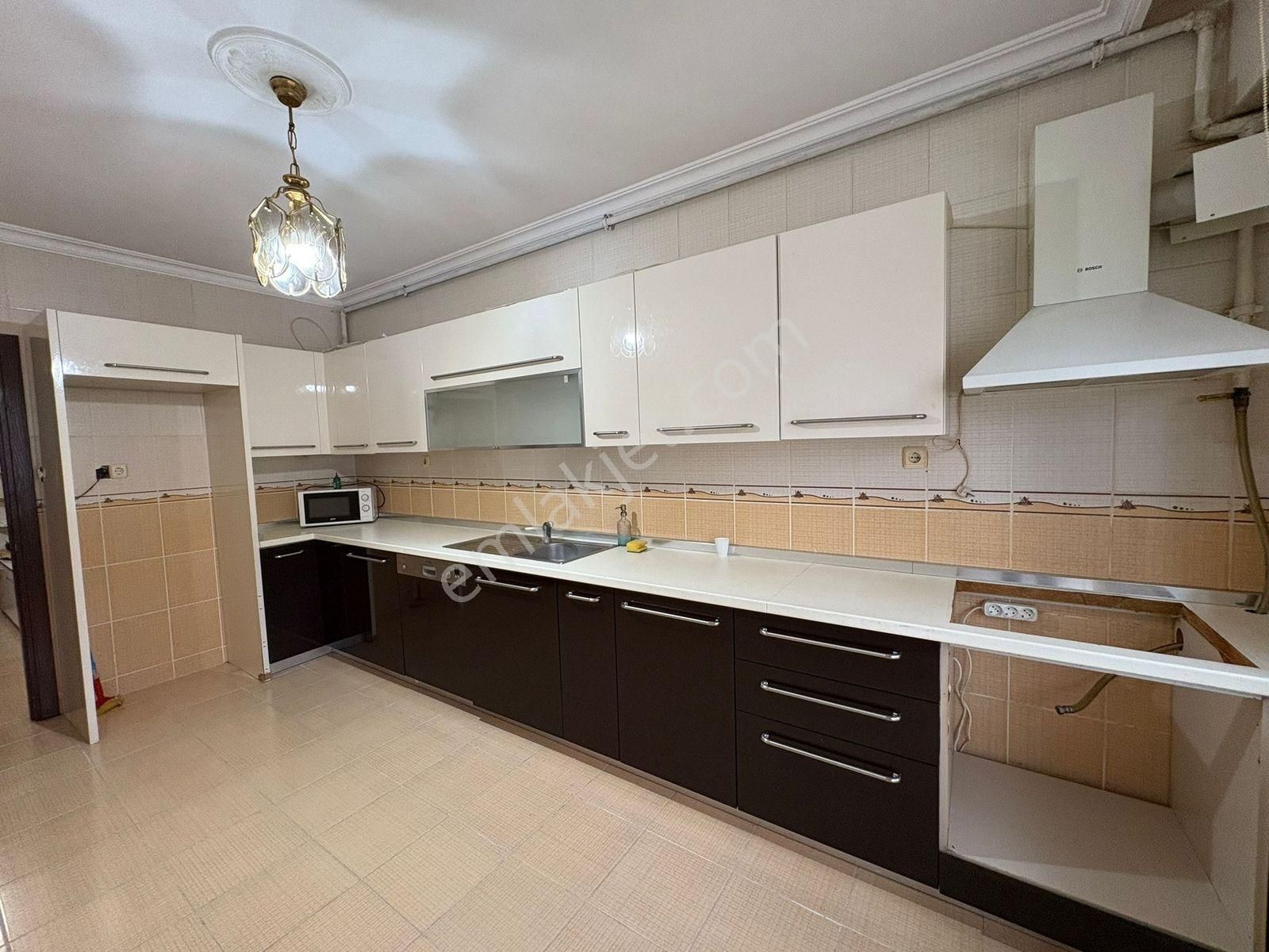 Karaca'dan Çorlu Muhuttin Mah.5+1 Dubleks Daire - Görsel 11