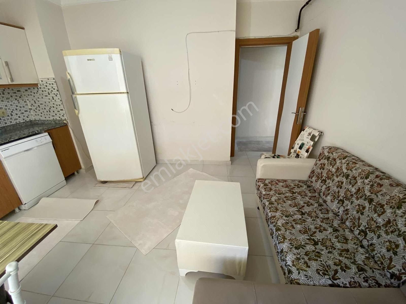 Karaca'dan Çınarlı Mah. Satılık Full Eşyalı 1+1 Daire - Görsel 24