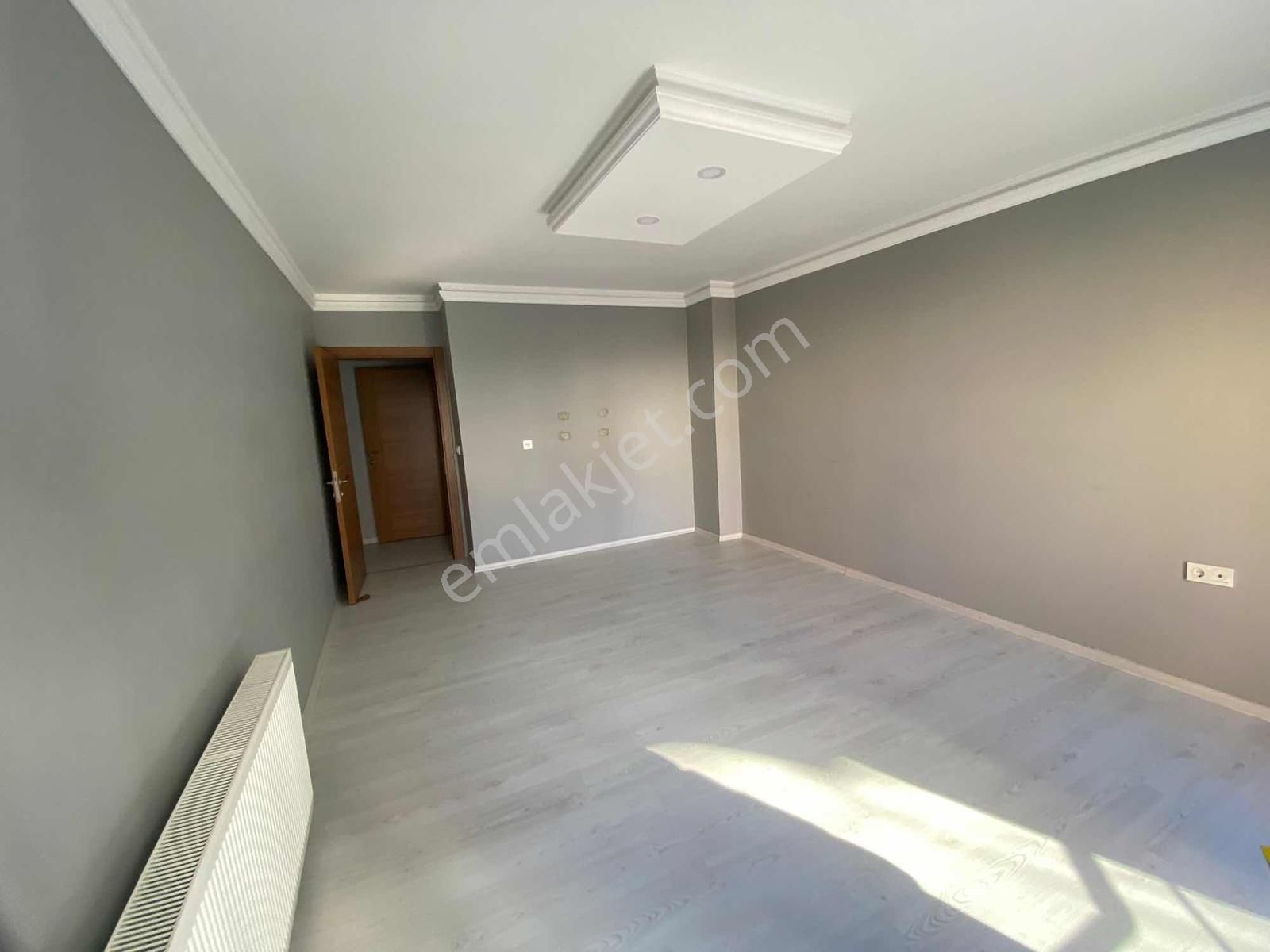 Karaca'dan Çiftlikönü Mah. Merkezi Konumda 2+1 Satılık Daire - Görsel 23