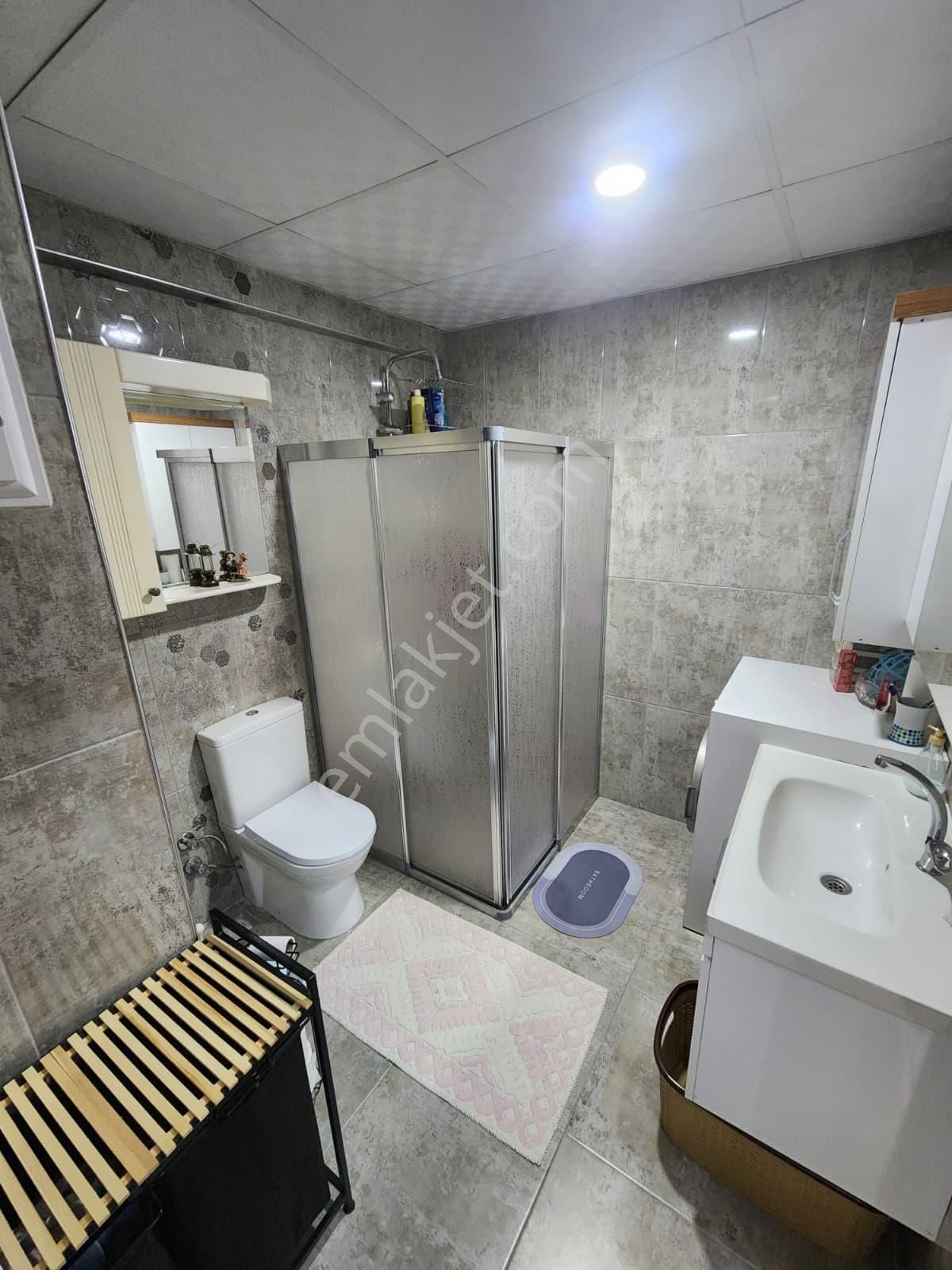 Akinitadan Konakta Çarşı Merkeze Yakın Satılık 2+1 Ferah Daire - Görsel 13