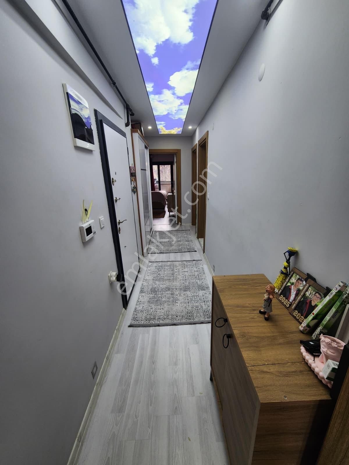 Akinitadan Konakta Çarşı Merkeze Yakın Satılık 2+1 Ferah Daire - Görsel 3