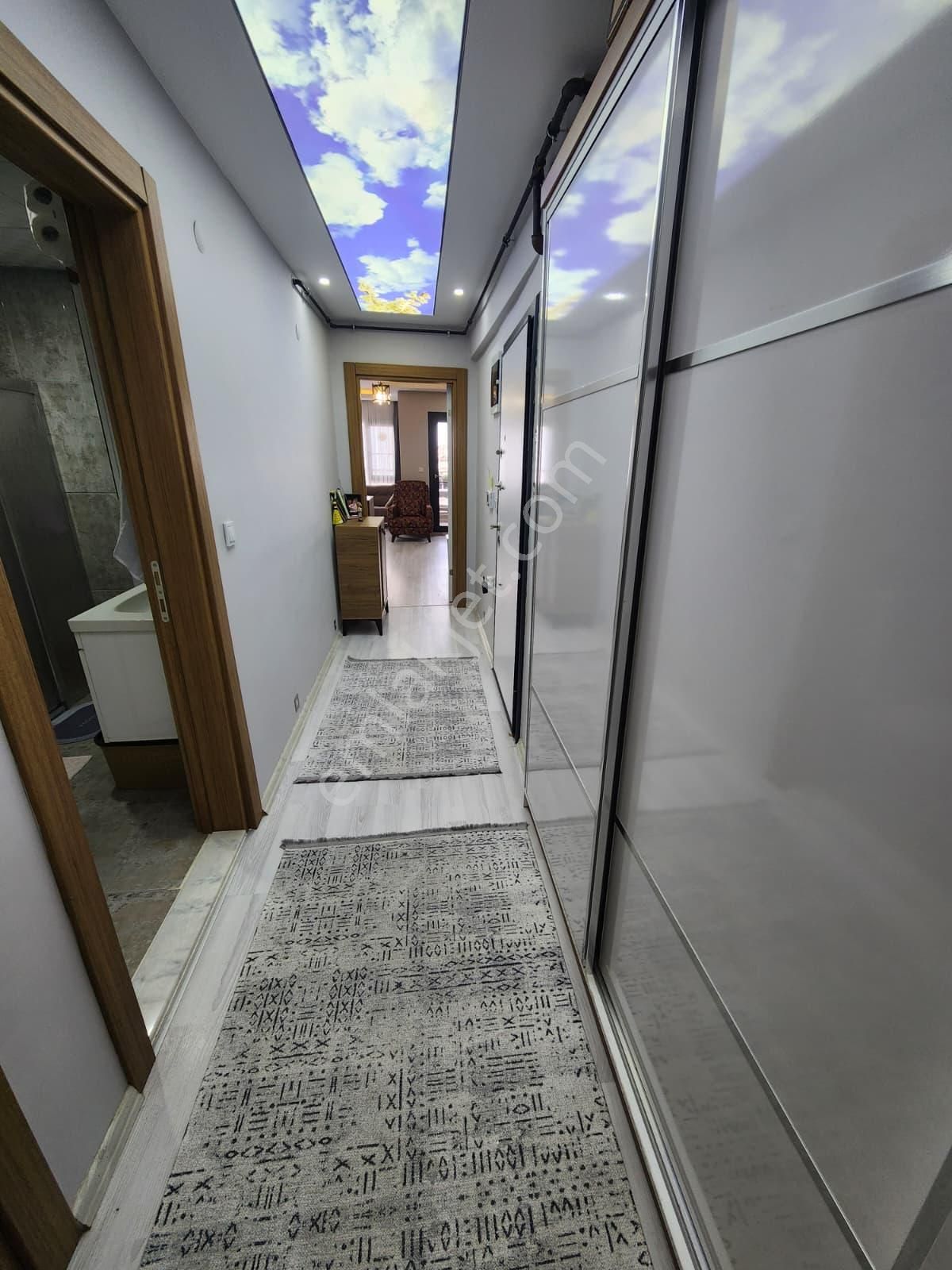 Akinitadan Konakta Çarşı Merkeze Yakın Satılık 2+1 Ferah Daire - Görsel 4