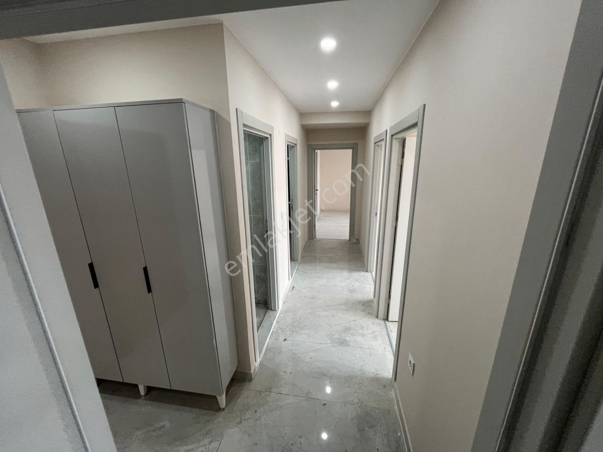 Meydan Plusta 3+1 Sıfır Lüx Otoparklı Güvenlikli Ara Katlar - Görsel 27