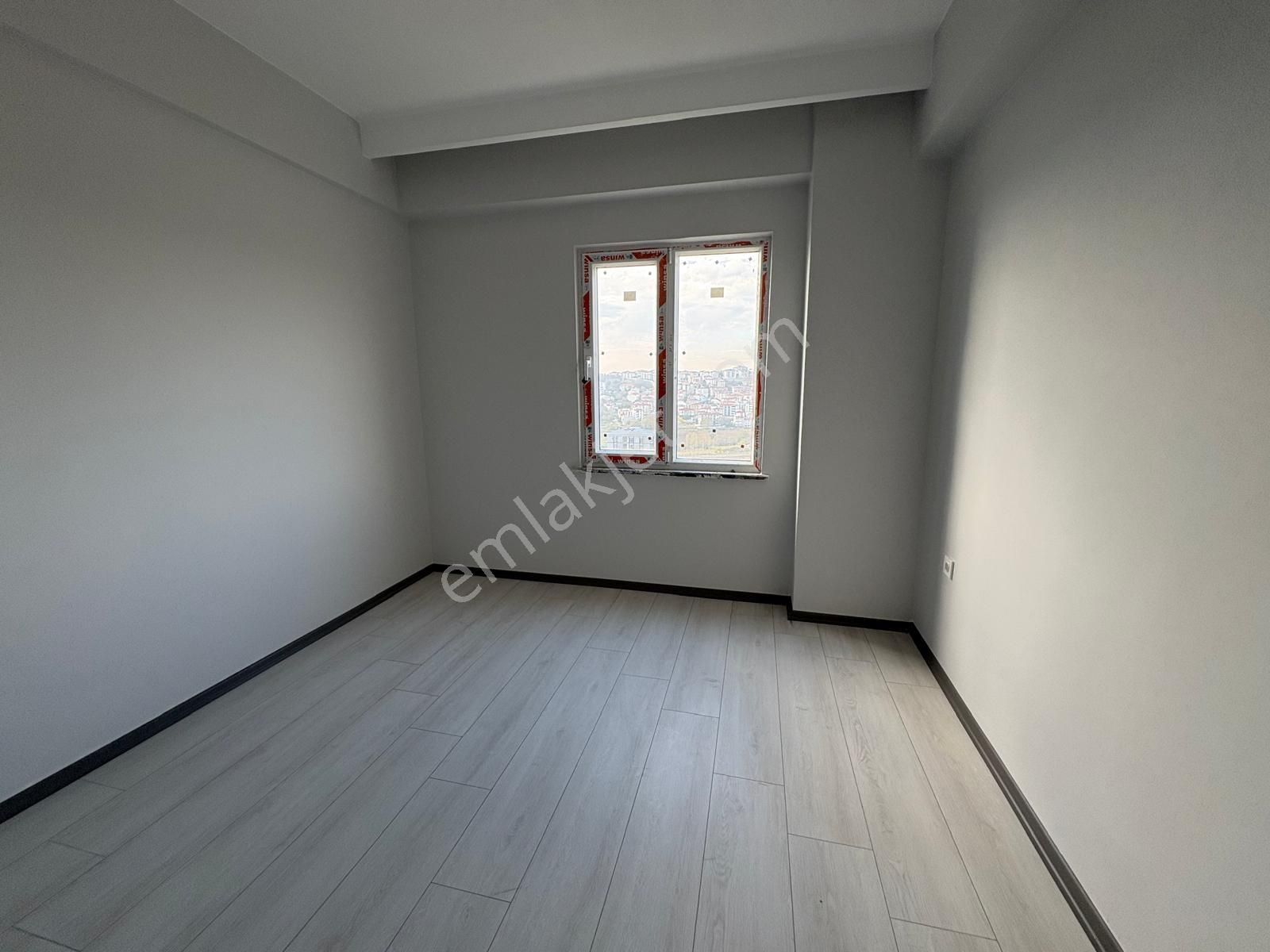 Karaca'dan Ferah, Geniş Satılık 1+1 Satılık Daire - Görsel 5