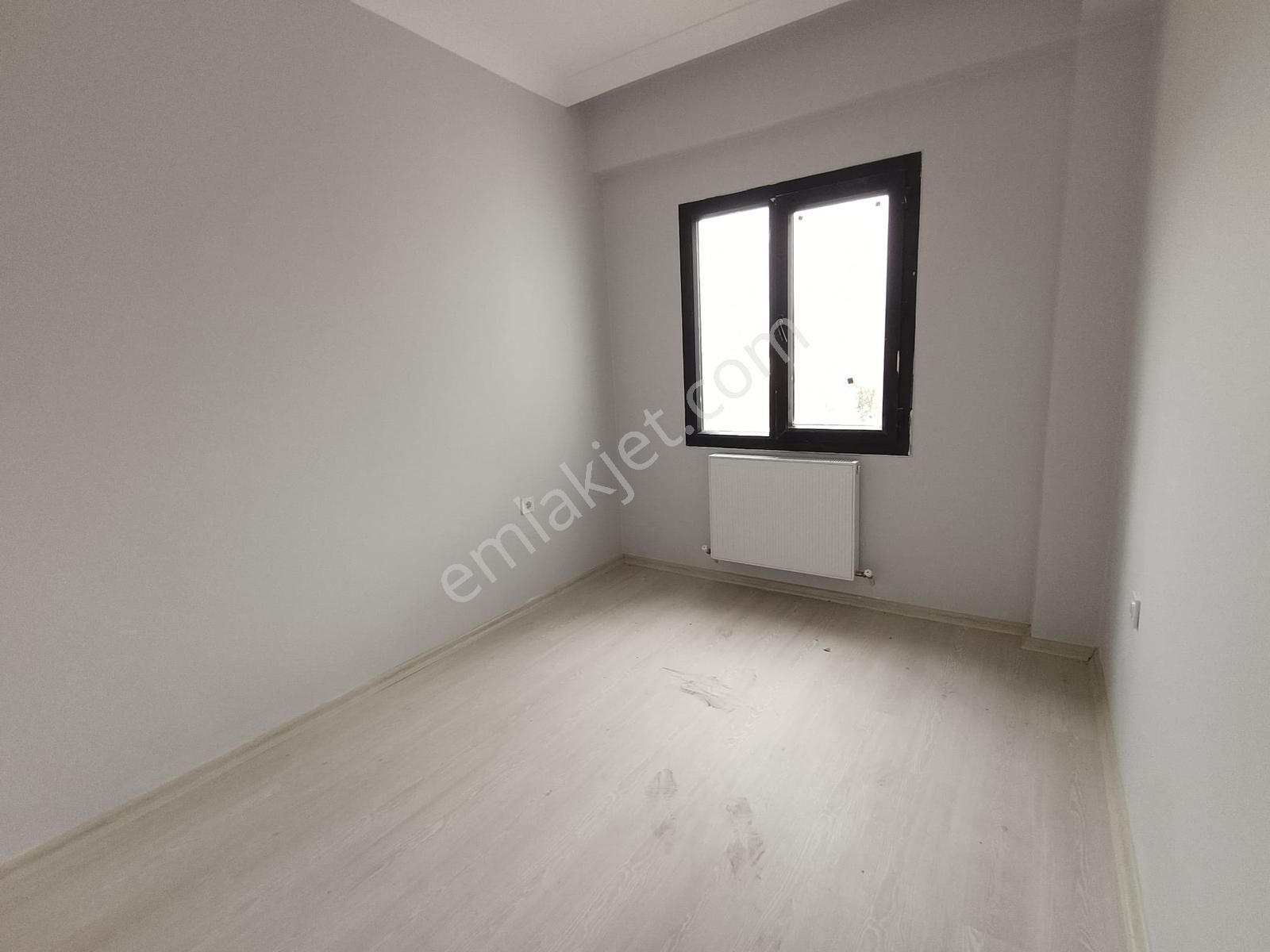 Karaca'dan Zafer Mah.de Havuzlu Sitede 3+1 Satılık Daire - Görsel 2