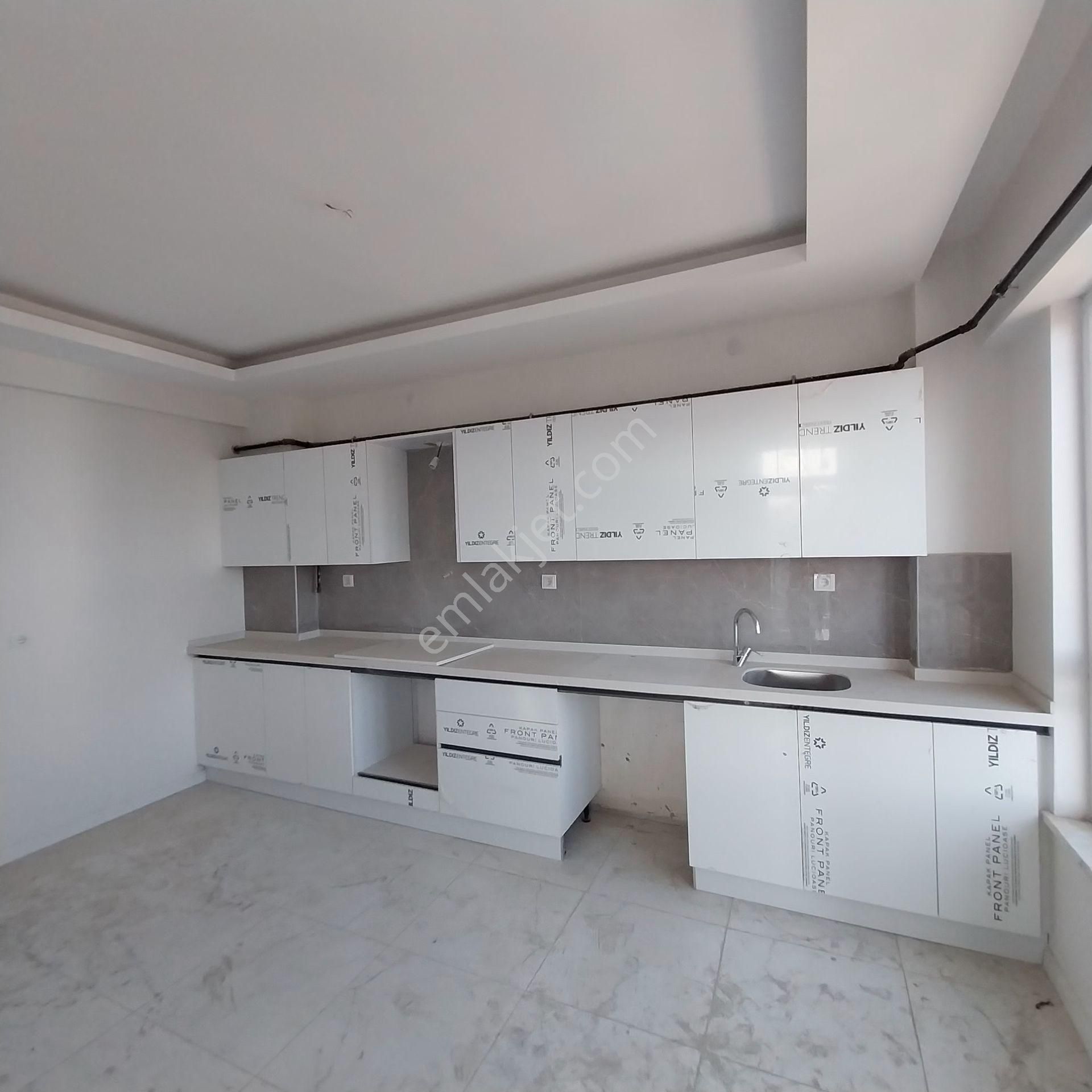 Meram Uluırmakta Satlık 3+1 Lüksarakat Daire 124 M2 Net - Görsel 10