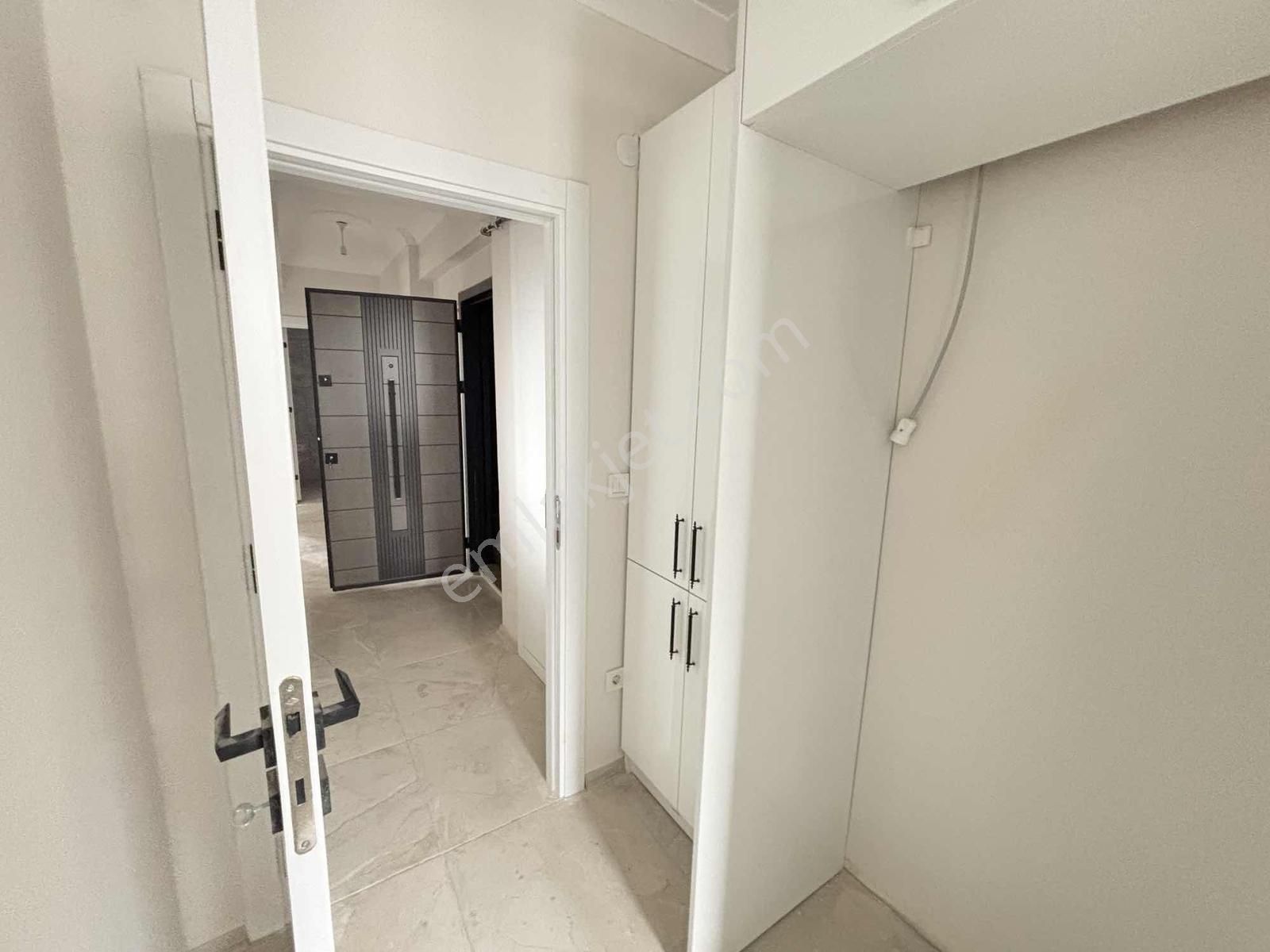 Sultanbeyli Mehmet Akif Mah Satılık 4+1 Dublex Oturuma Hazır - Görsel 33