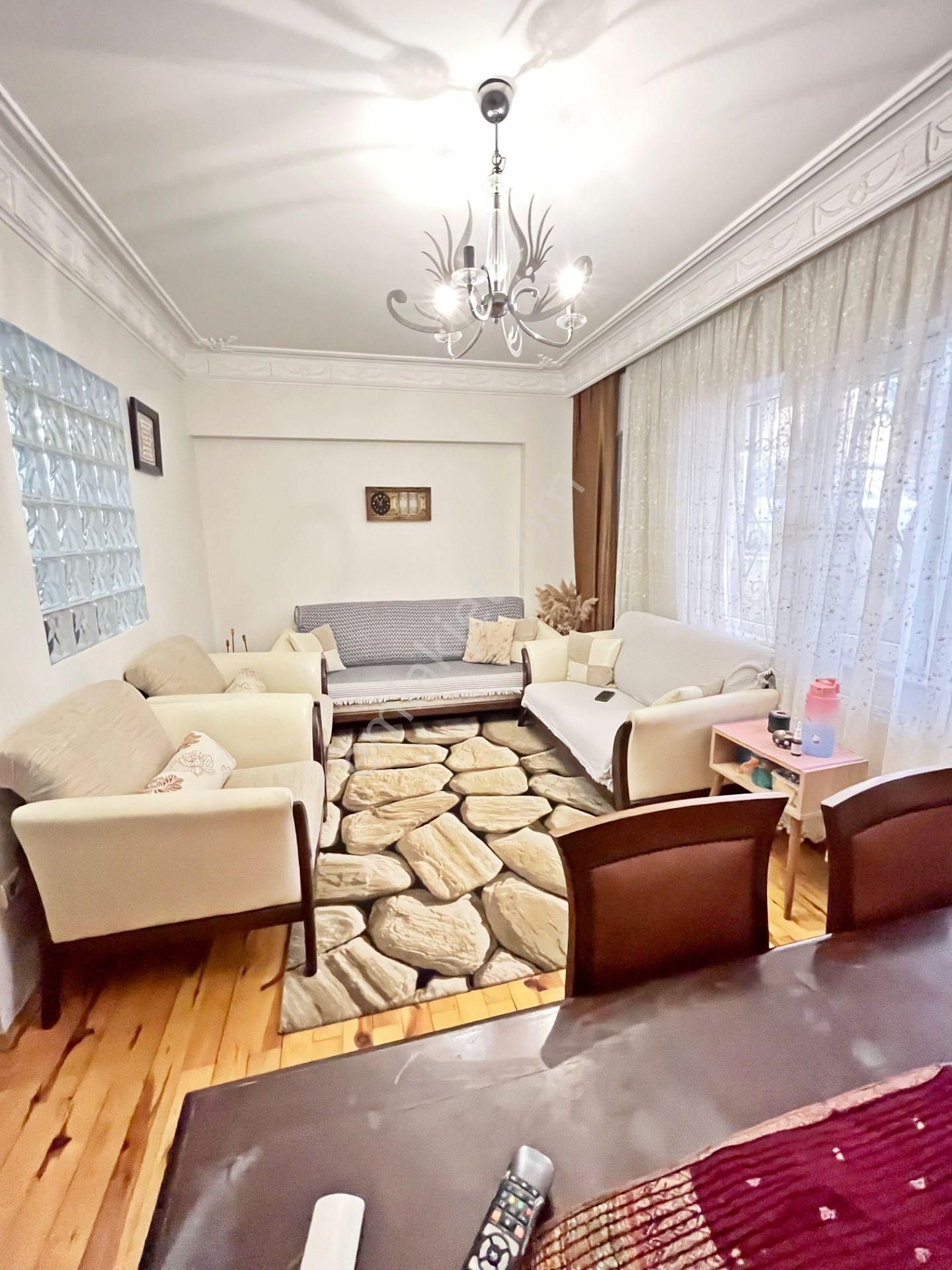Üsküdar Bulgurlu Cumhuriyet Mah Satılık Daire 3+1 Otoparklı Kaizen Kök Emlak - Görsel 5