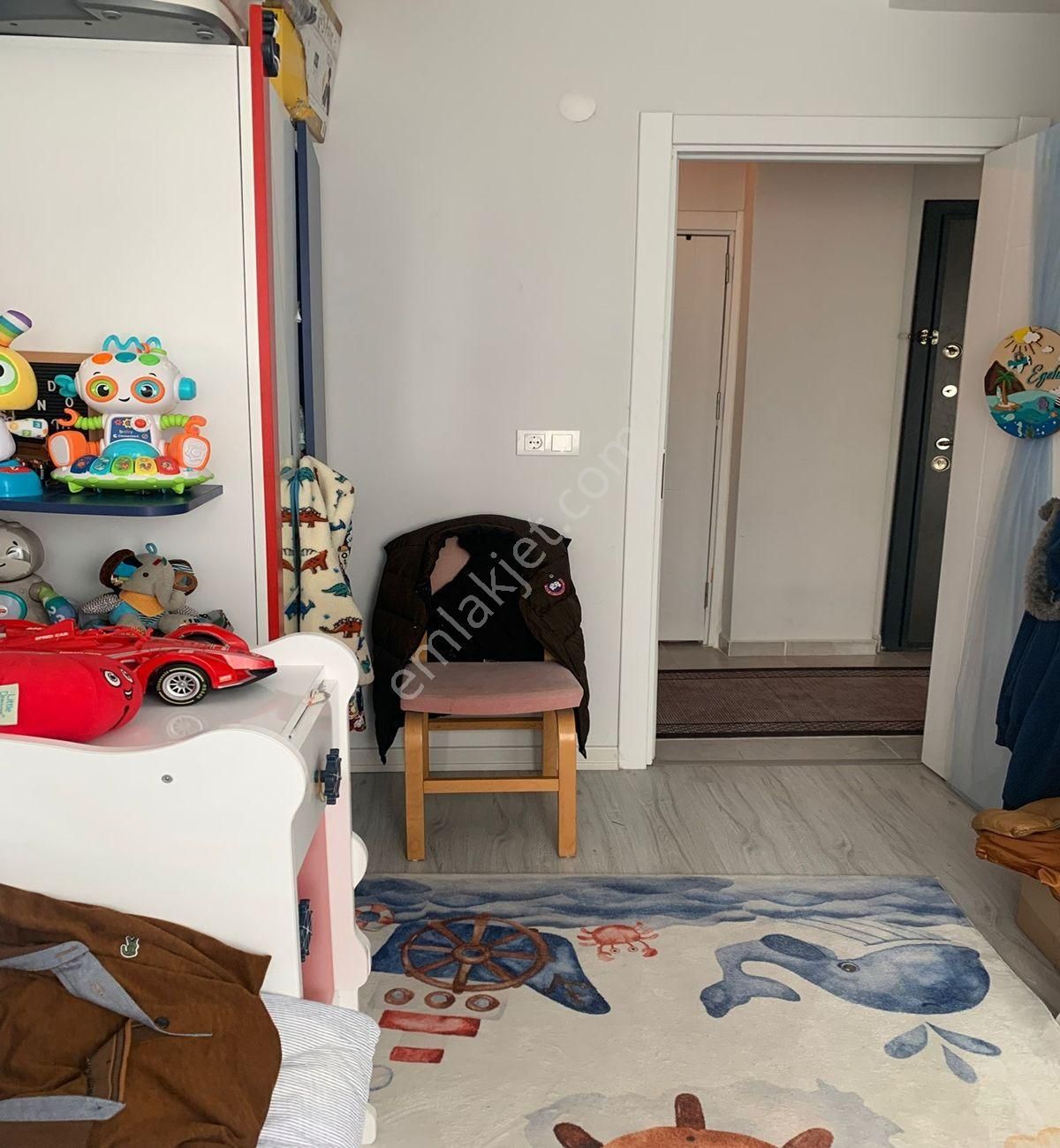 Avcılar Merkezde 2+1 Kapalı Otoparklı Kelepir Satılık Daire - Görsel 3