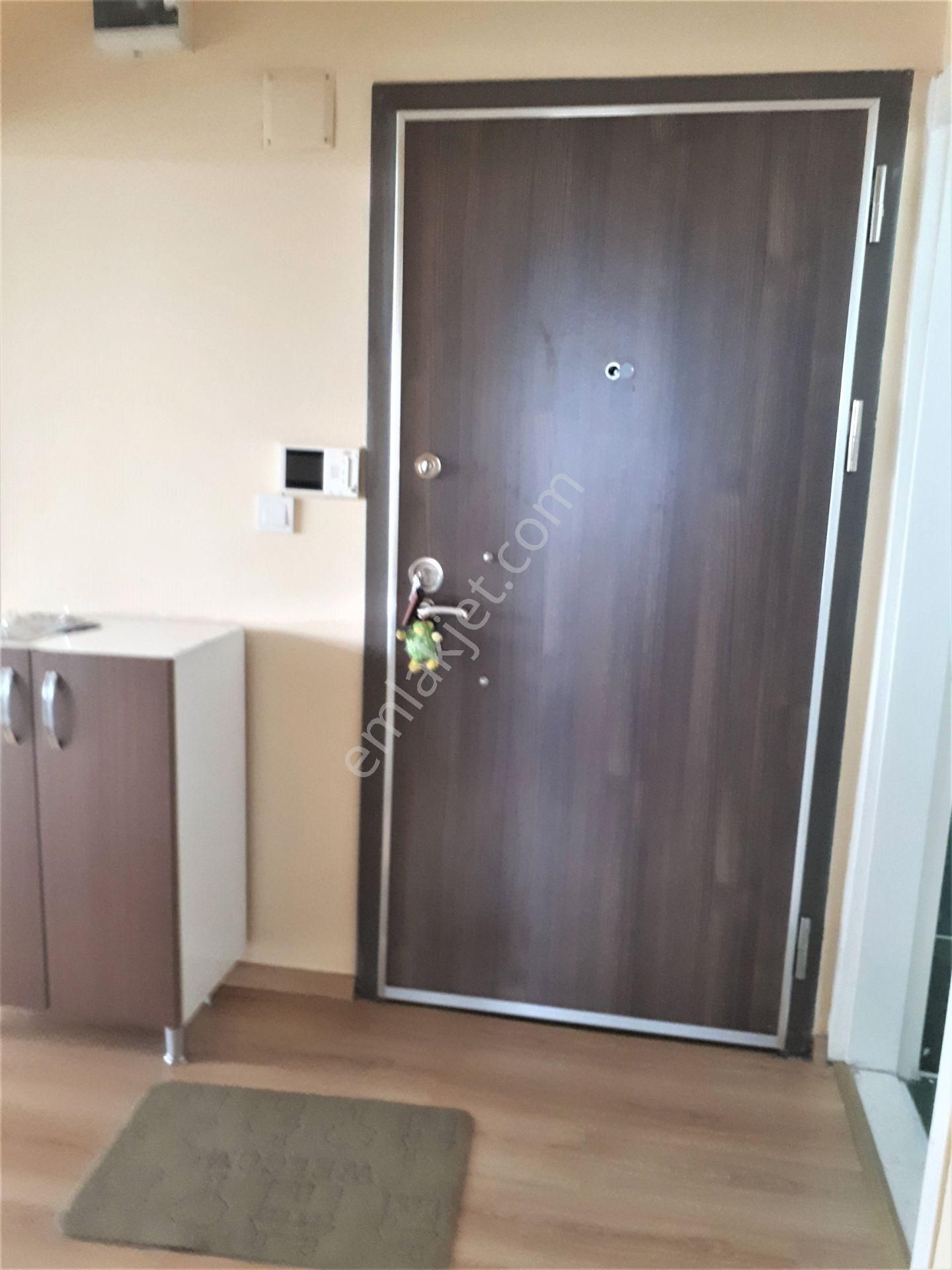 Mithatpaşa Caddesinde 130m2 3+1 Kombili Bakımlı Masrafsız Daire - Görsel 14